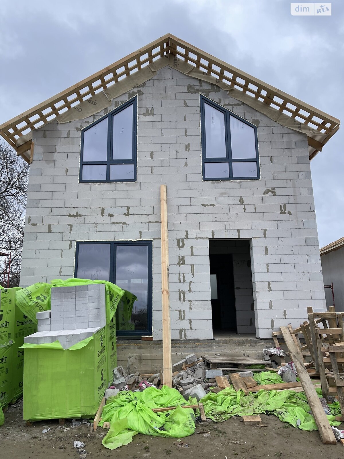 двухэтажный дом, 95 кв. м, газобетон. Продажа в Зарванцах фото 1