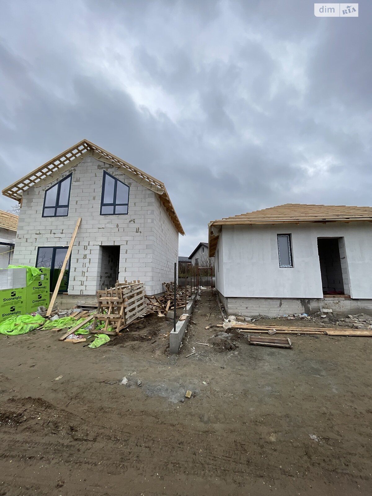 двухэтажный дом, 95 кв. м, газобетон. Продажа в Зарванцах фото 1