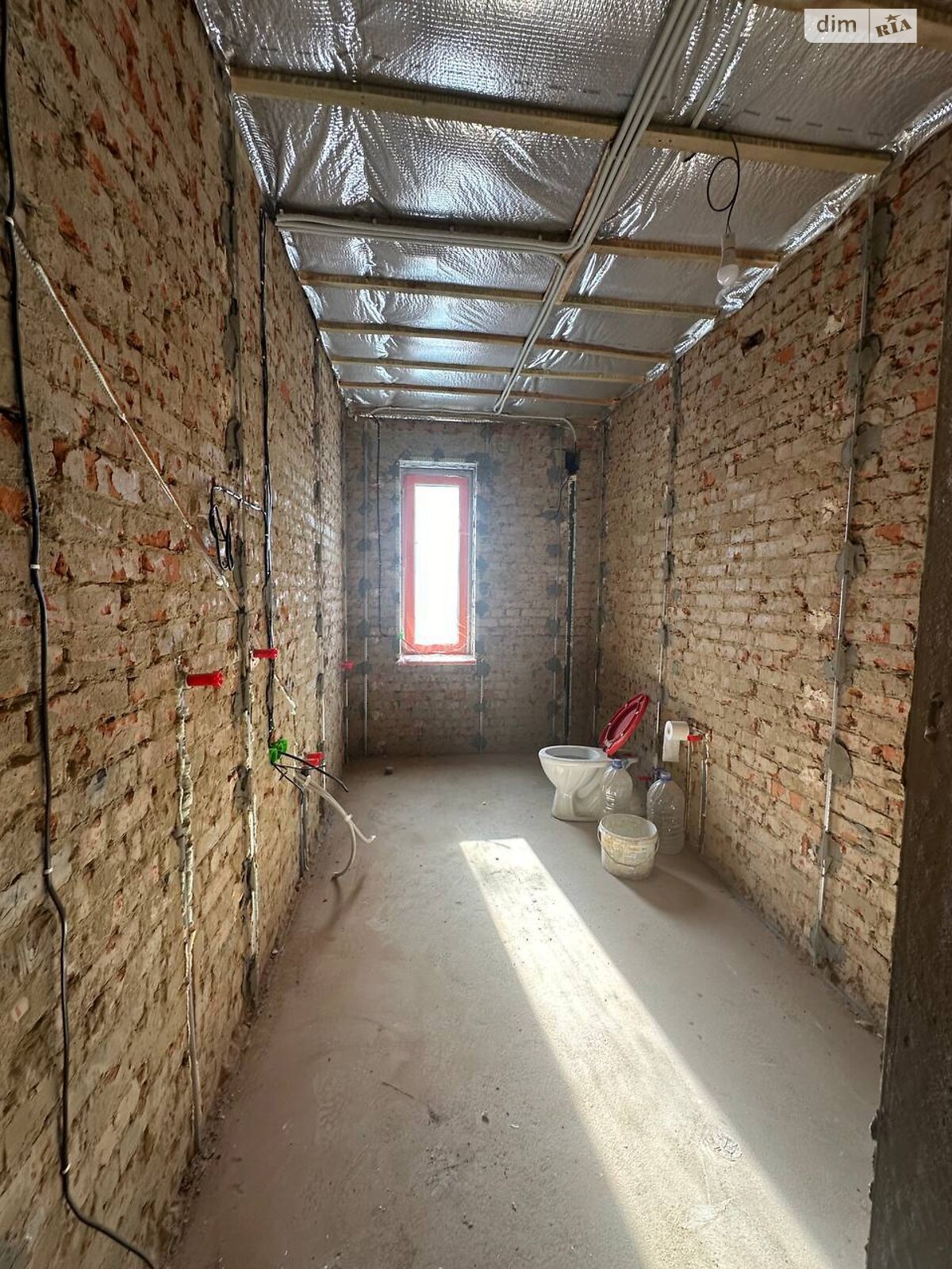 одноэтажный дом, 120 кв. м, кирпич. Продажа в Зарванцах фото 1 одноэтажный дом, 120 кв. м, кирпич. Продажа в Зарванцах фото 1