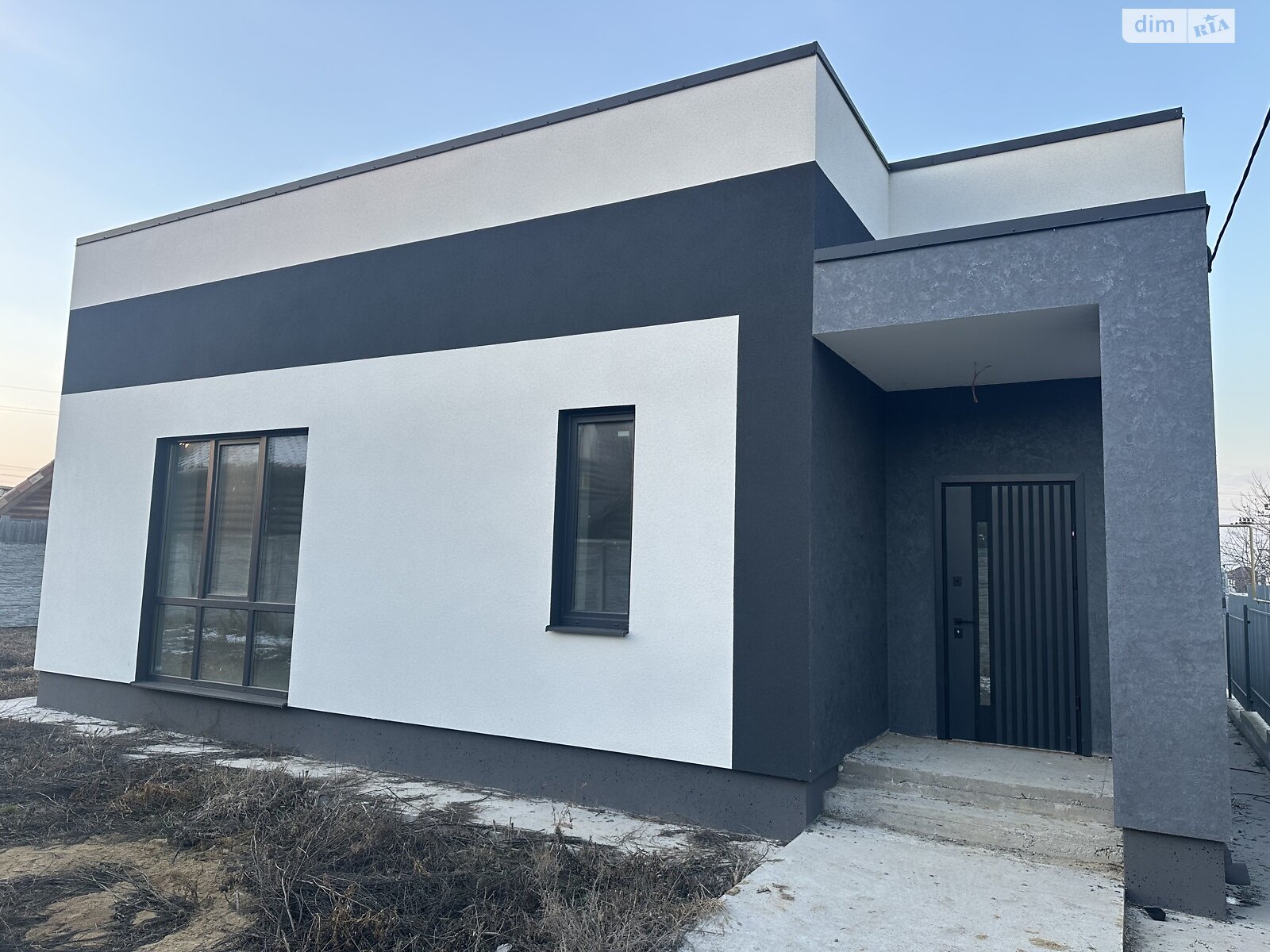 одноэтажный дом, 110 кв. м, кирпич. Продажа в Зарванцах фото 1 одноэтажный дом, 110 кв. м, кирпич. Продажа в Зарванцах фото 1