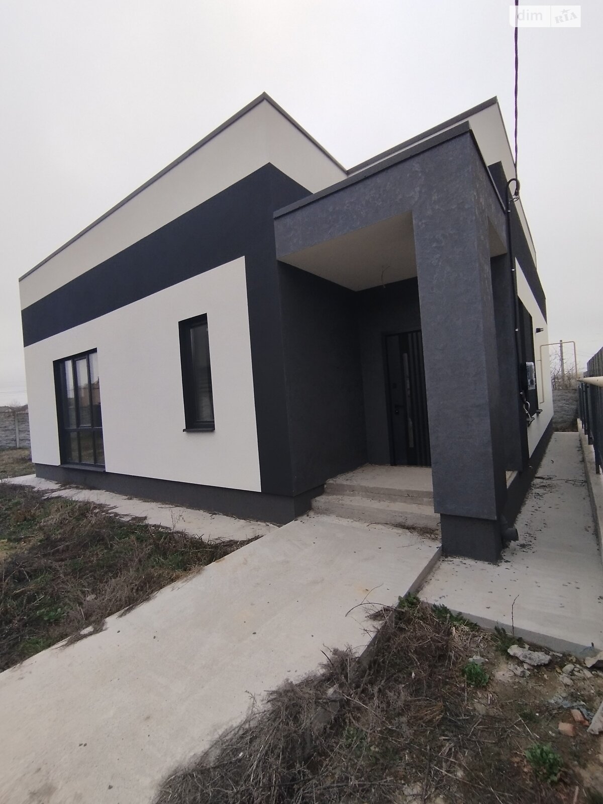 одноэтажный дом, 126 кв. м, кирпич. Продажа в Зарванцах фото 1 одноэтажный дом, 126 кв. м, кирпич. Продажа в Зарванцах фото 1