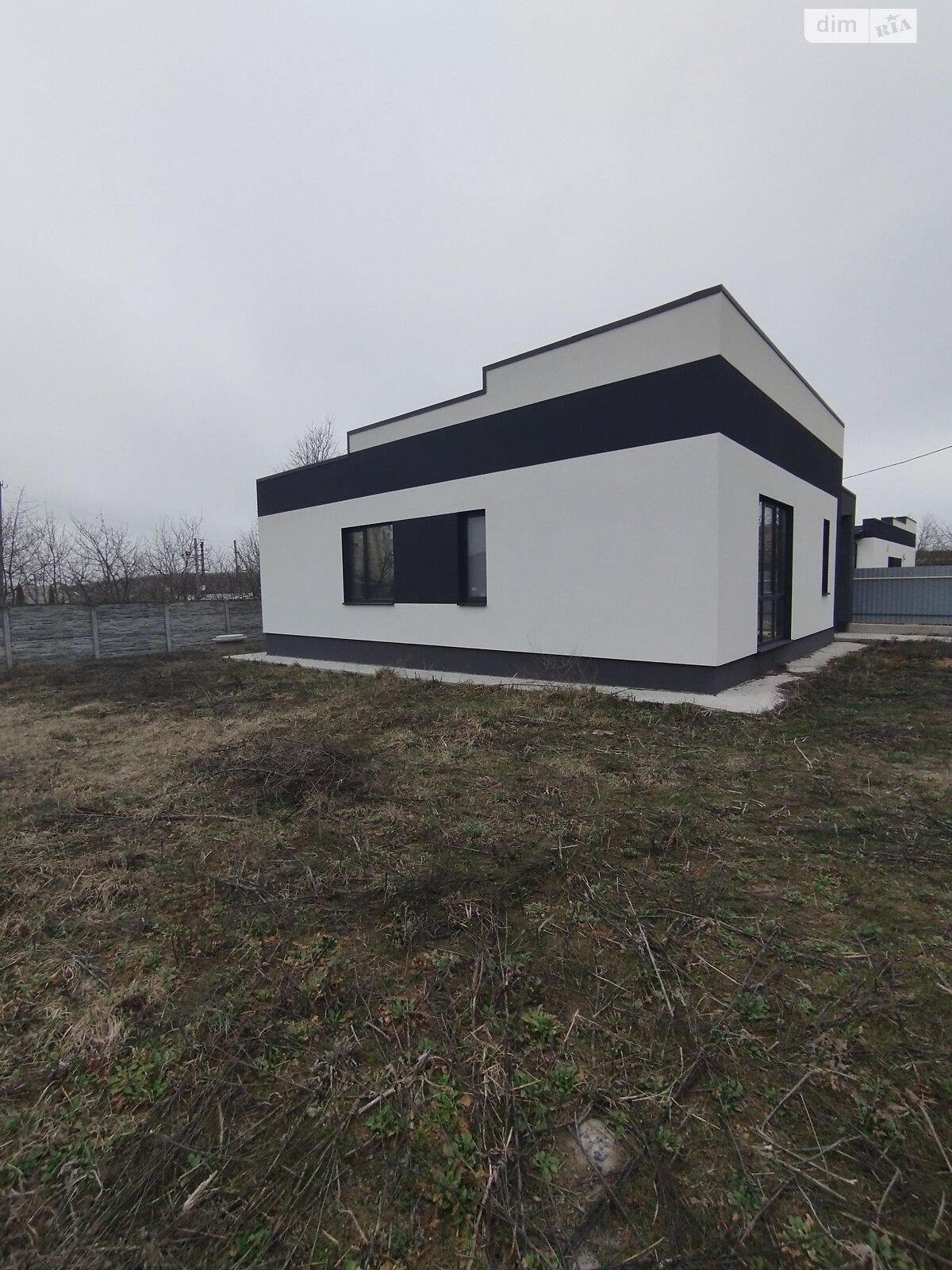 одноэтажный дом, 126 кв. м, кирпич. Продажа в Зарванцах фото 1 одноэтажный дом, 126 кв. м, кирпич. Продажа в Зарванцах фото 1