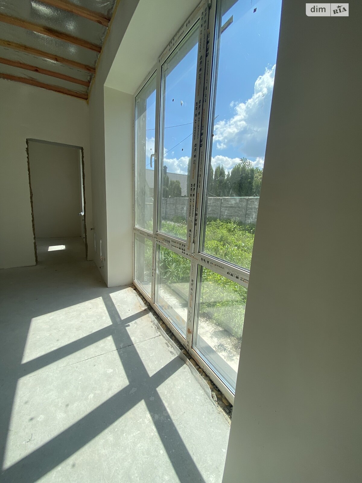 одноэтажный дом, 110 кв. м, кирпич. Продажа в Зарванцах фото 1 одноэтажный дом, 110 кв. м, кирпич. Продажа в Зарванцах фото 1