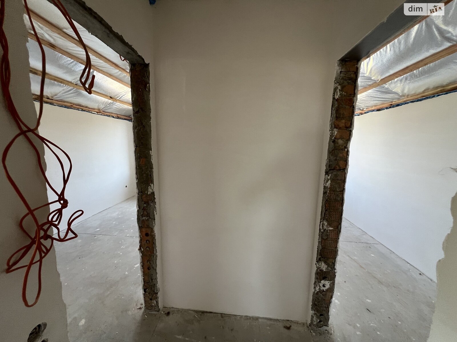 двухэтажный дом, 107 кв. м, кирпич. Продажа в Зарванцах фото 1 двухэтажный дом, 107 кв. м, кирпич. Продажа в Зарванцах фото 1