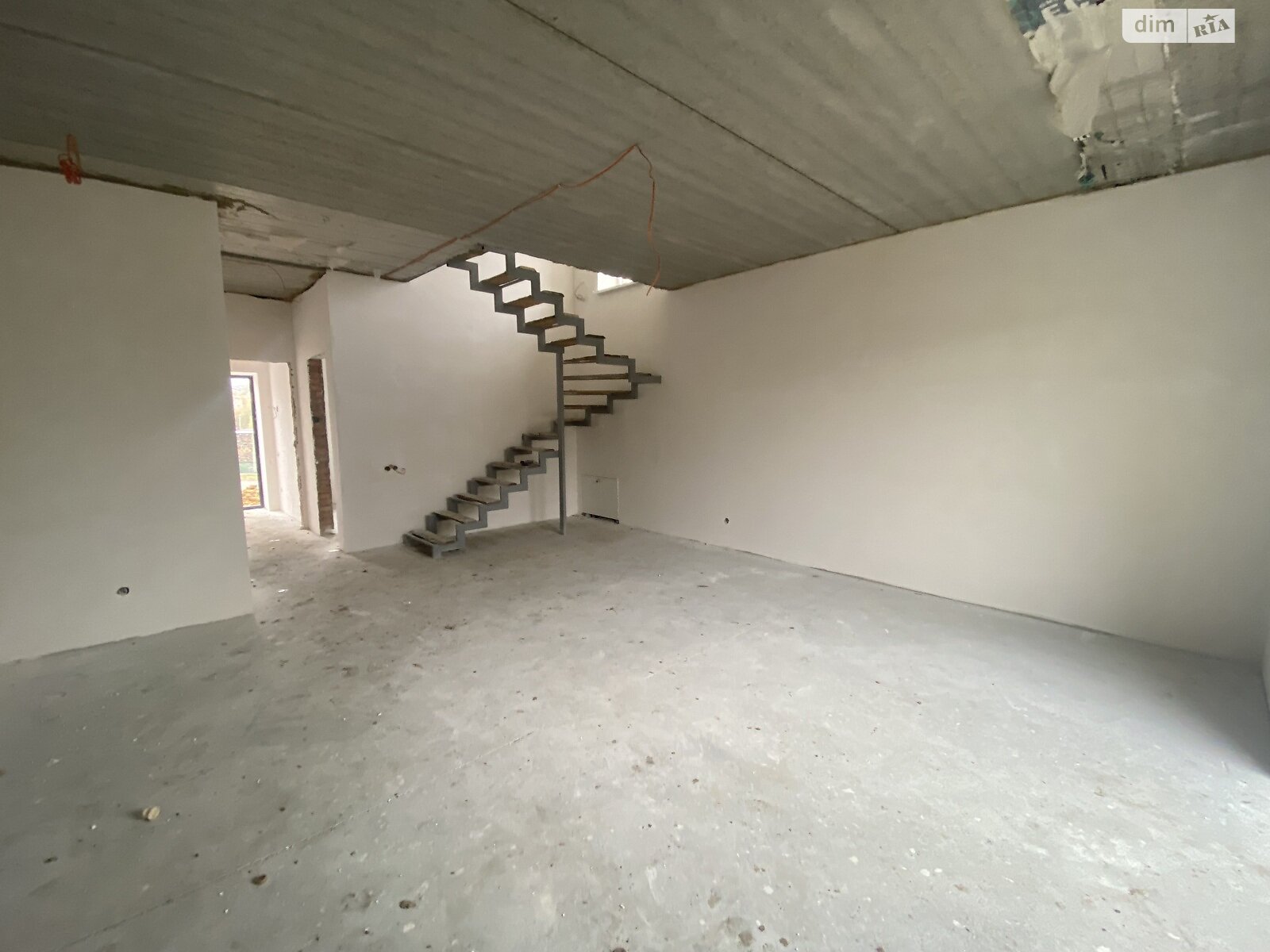 двухэтажный дом, 105 кв. м, кирпич. Продажа в Зарванцах фото 1 двухэтажный дом, 105 кв. м, кирпич. Продажа в Зарванцах фото 1
