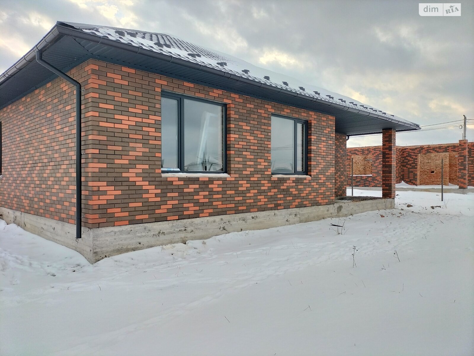 одноэтажный дом, 96 кв. м, кирпич. Продажа в Зарванцах фото 1 одноэтажный дом, 96 кв. м, кирпич. Продажа в Зарванцах фото 1
