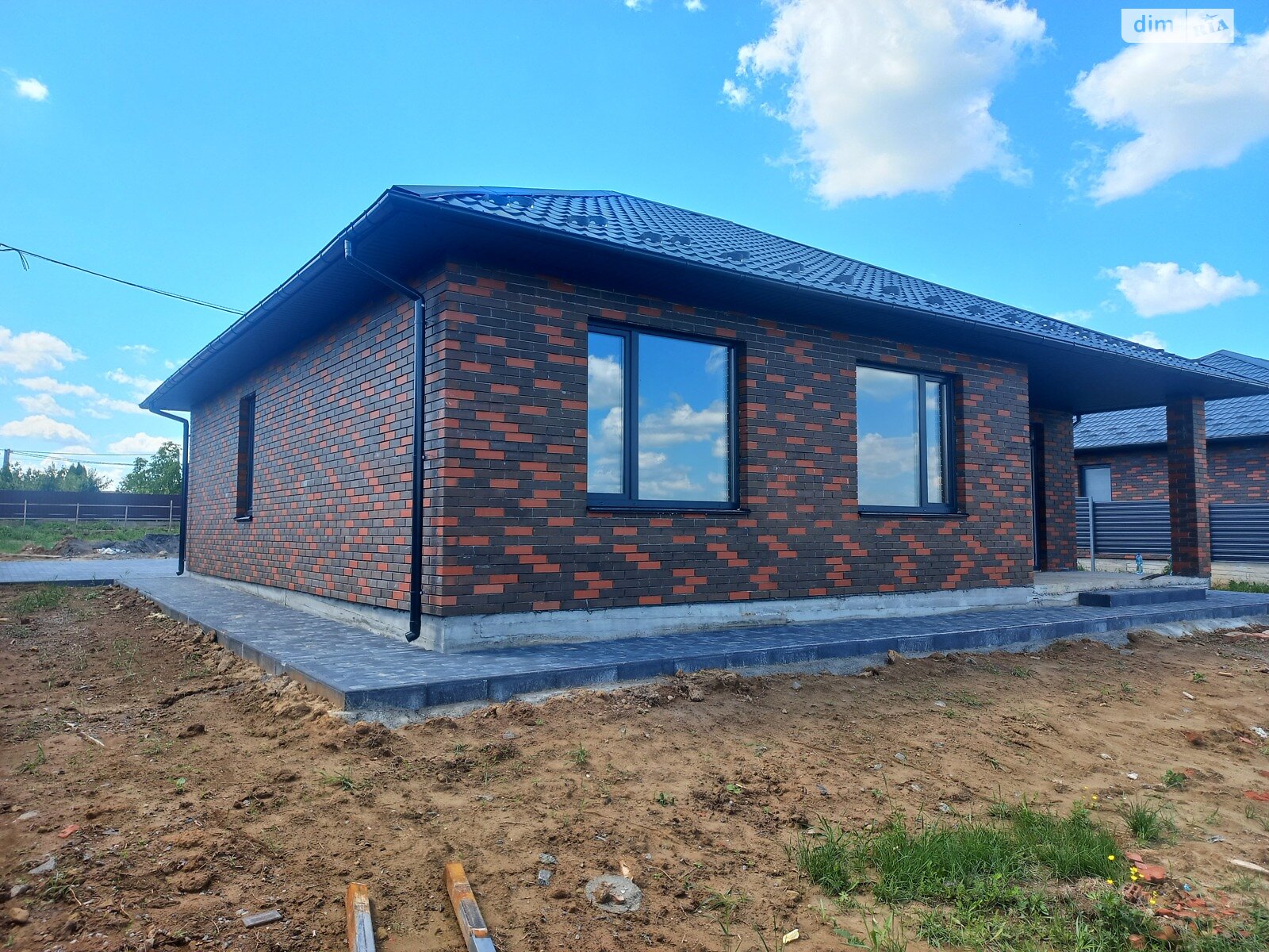 одноэтажный дом, 110 кв. м, кирпич. Продажа в Зарванцах фото 1 одноэтажный дом, 110 кв. м, кирпич. Продажа в Зарванцах фото 1