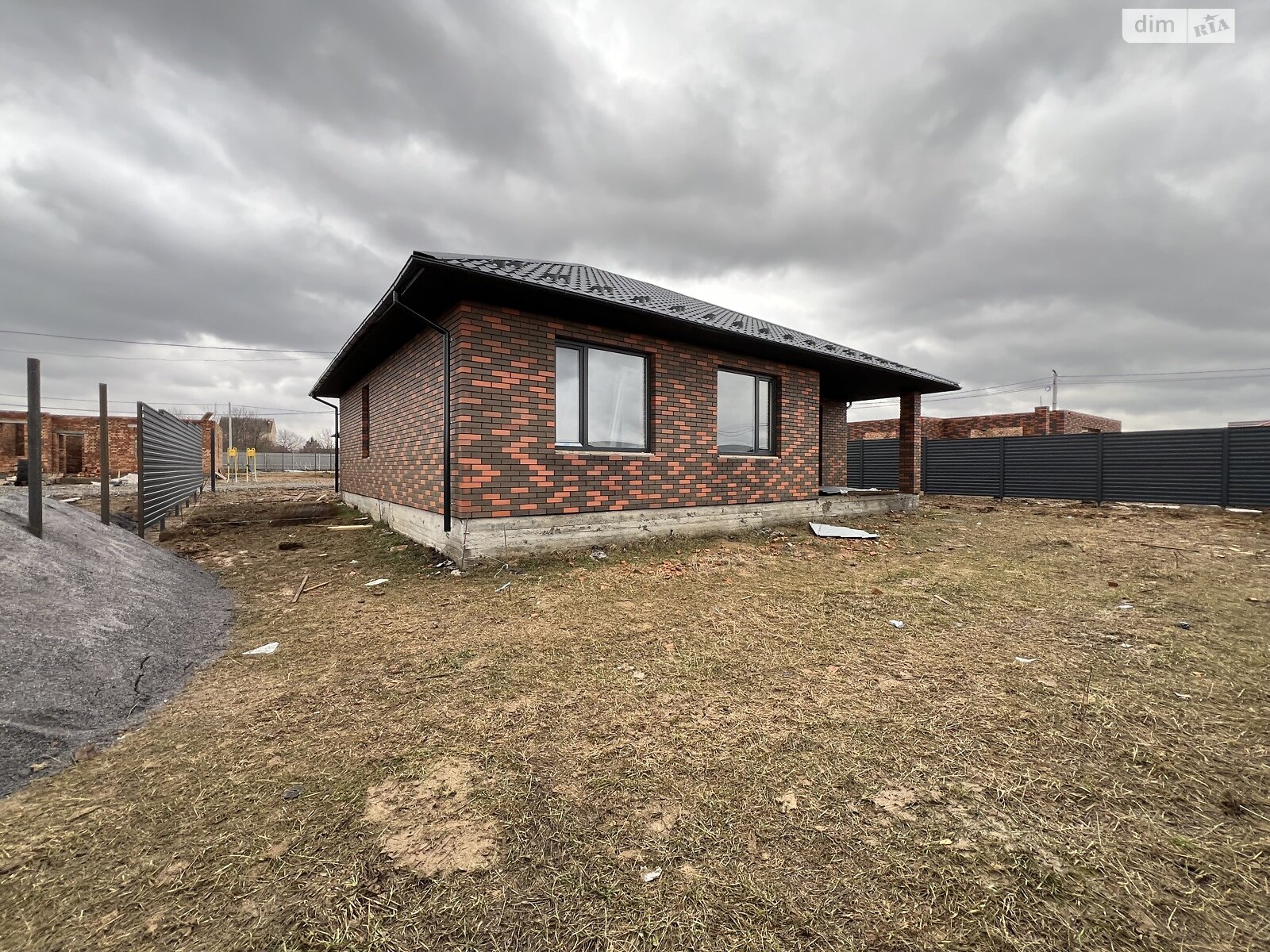 одноповерховий будинок, 100 кв. м, цегла. Продаж у Зарванцях фото 1 одноповерховий будинок, 100 кв. м, цегла. Продаж у Зарванцях фото 1