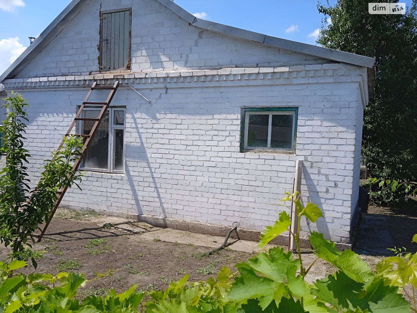 одноэтажный дом с гаражом, 82 кв. м, кирпич. Продажа в Заре фото 1 одноэтажный дом с гаражом, 82 кв. м, кирпич. Продажа в Заре фото 1