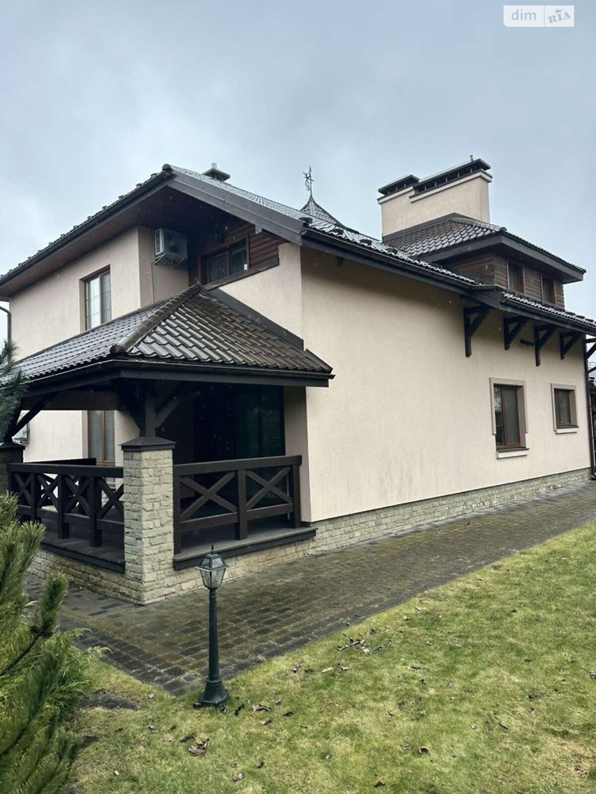 двухэтажный дом с верандой, 295.9 кв. м, кирпич. Продажа в Зашкове фото 1