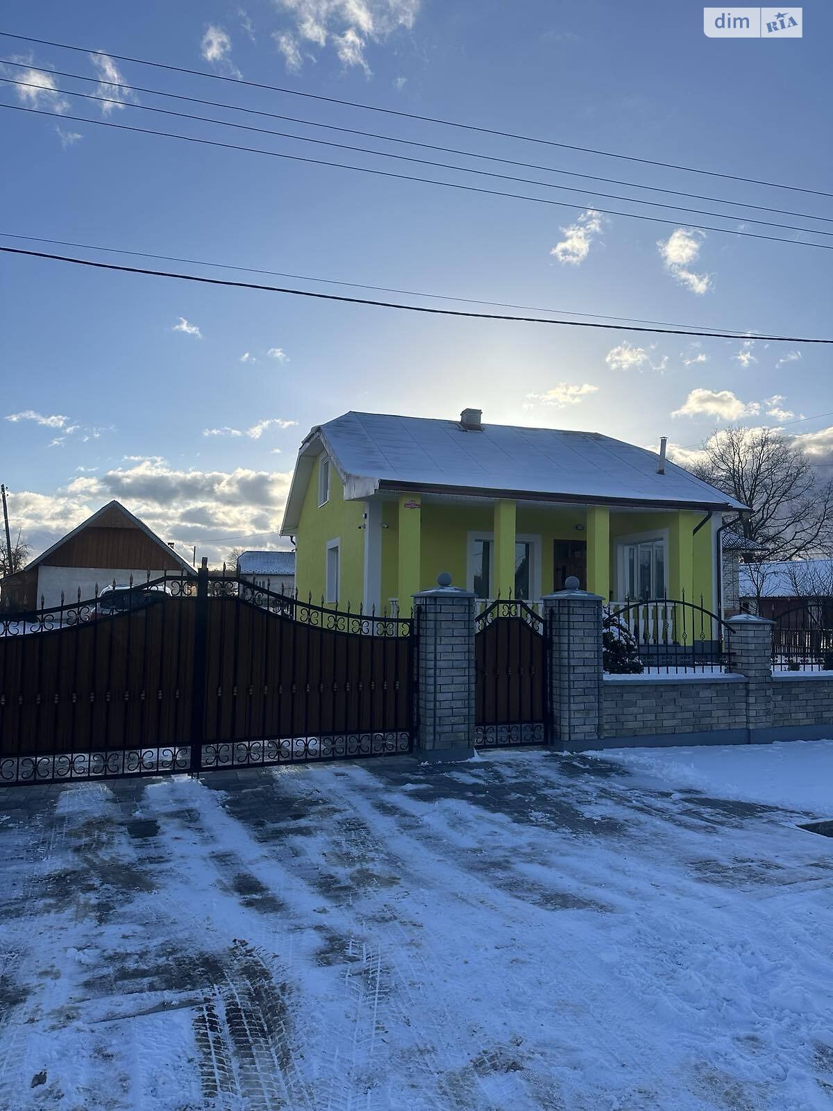 одноэтажный дом с верандой, 160 кв. м, кирпич. Продажа в Завадке фото 1 одноэтажный дом с верандой, 160 кв. м, кирпич. Продажа в Завадке фото 1