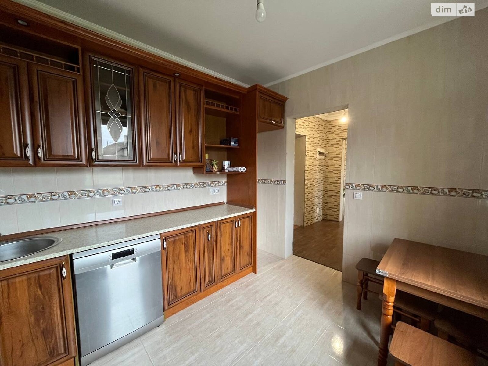 двоповерховий будинок, 179 кв. м, цегла. Продаж у Завадові фото 1 двоповерховий будинок, 179 кв. м, цегла. Продаж у Завадові фото 1