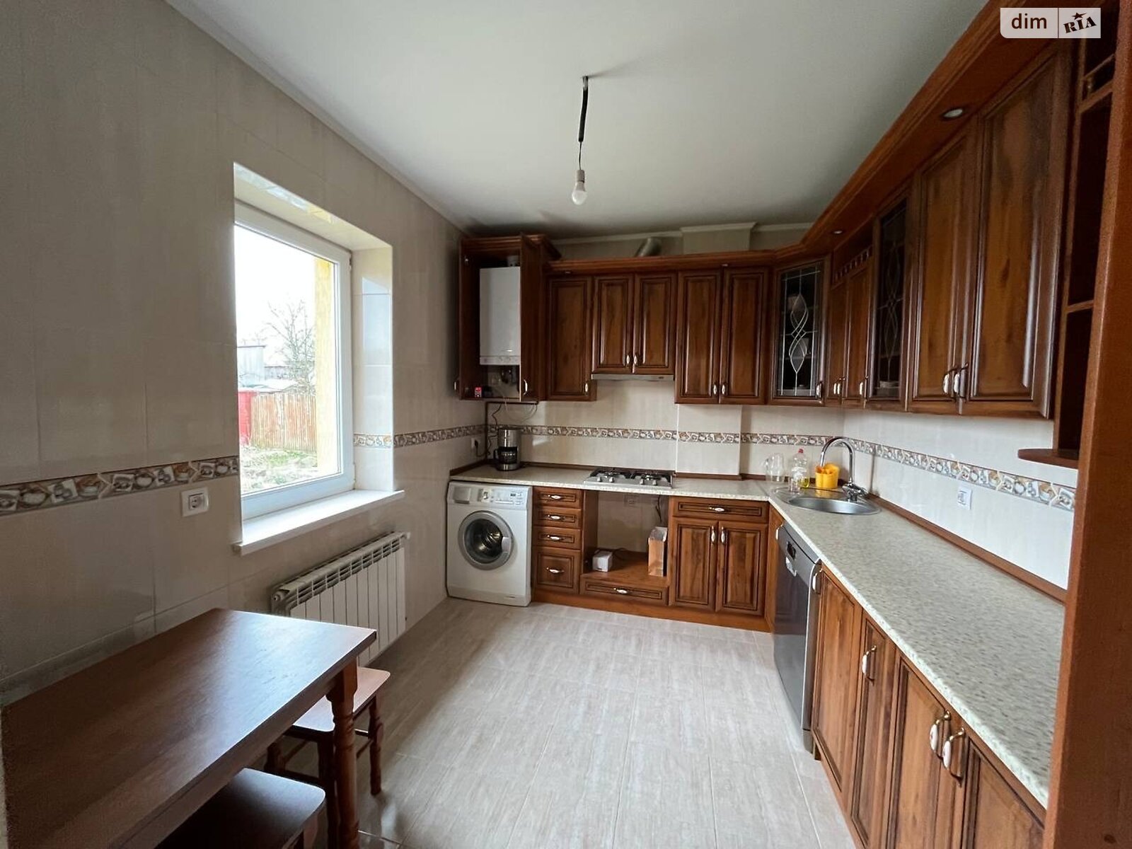 двоповерховий будинок, 179 кв. м, цегла. Продаж у Завадові фото 1 двоповерховий будинок, 179 кв. м, цегла. Продаж у Завадові фото 1