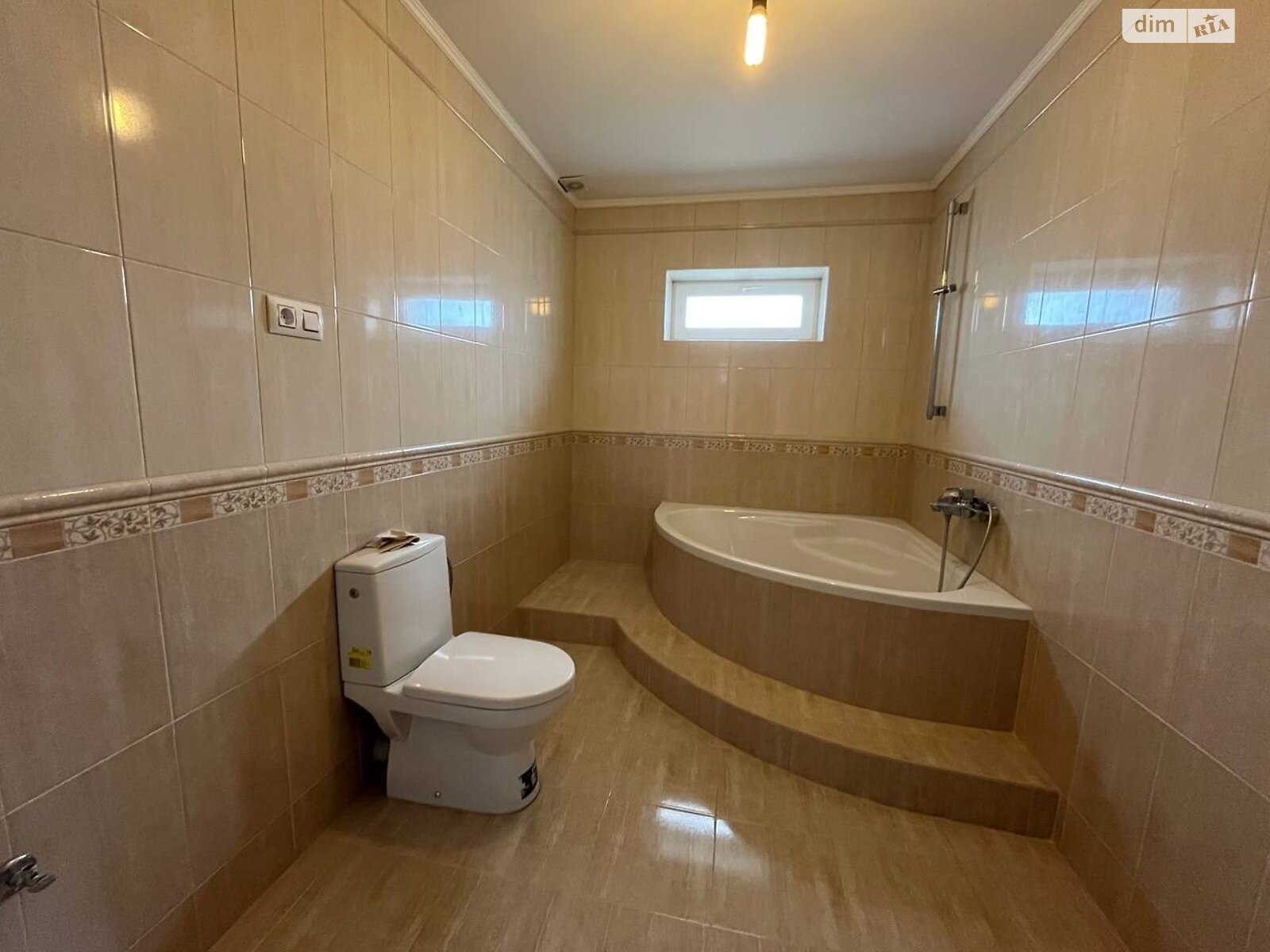 двоповерховий будинок, 179 кв. м, цегла. Продаж у Завадові фото 1 двоповерховий будинок, 179 кв. м, цегла. Продаж у Завадові фото 1