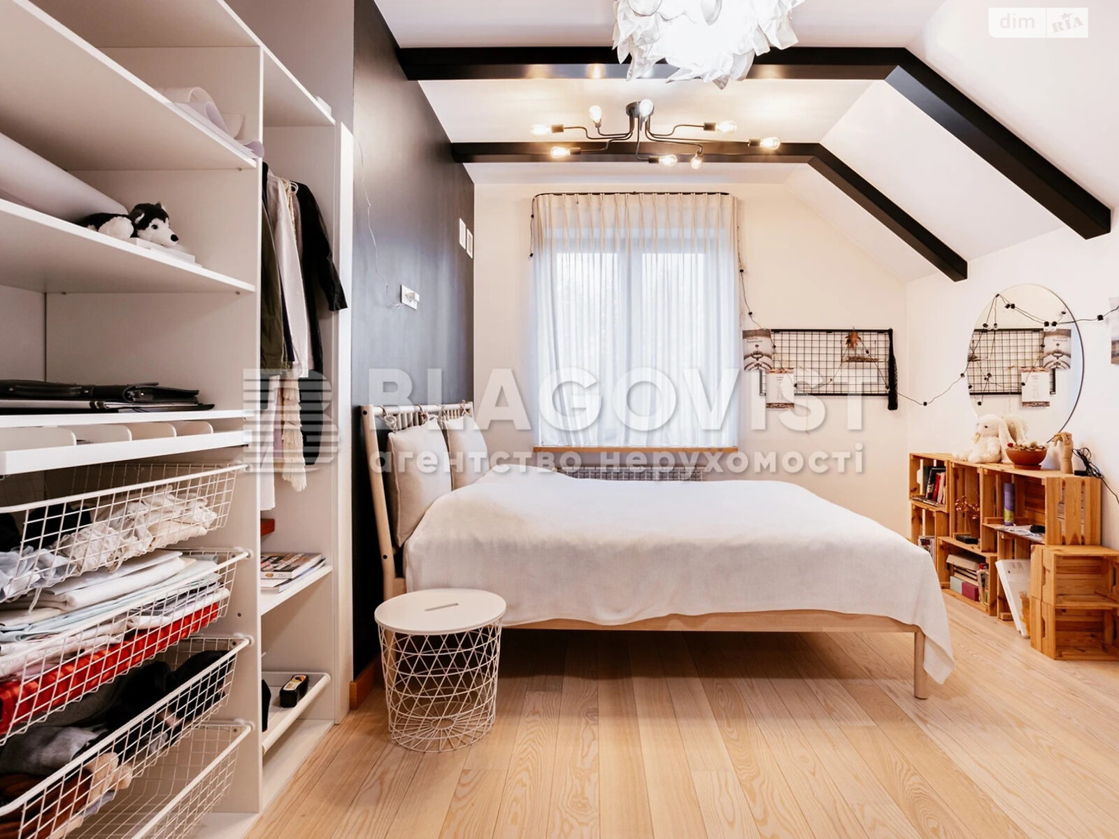 двоповерховий будинок з балконом, 315 кв. м, цегла. Продаж у Зазим’ї фото 1 двоповерховий будинок з балконом, 315 кв. м, цегла. Продаж у Зазим’ї фото 1