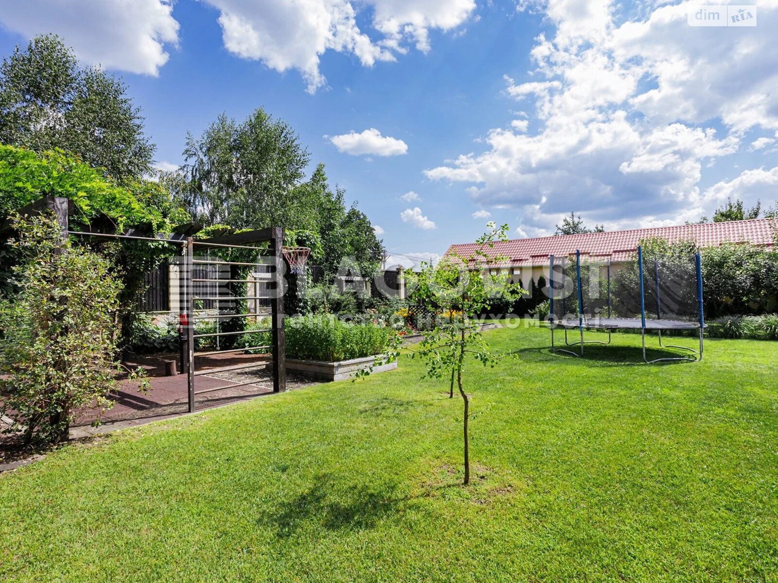 двоповерховий будинок з балконом, 315 кв. м, цегла. Продаж у Зазим’ї фото 1 двоповерховий будинок з балконом, 315 кв. м, цегла. Продаж у Зазим’ї фото 1