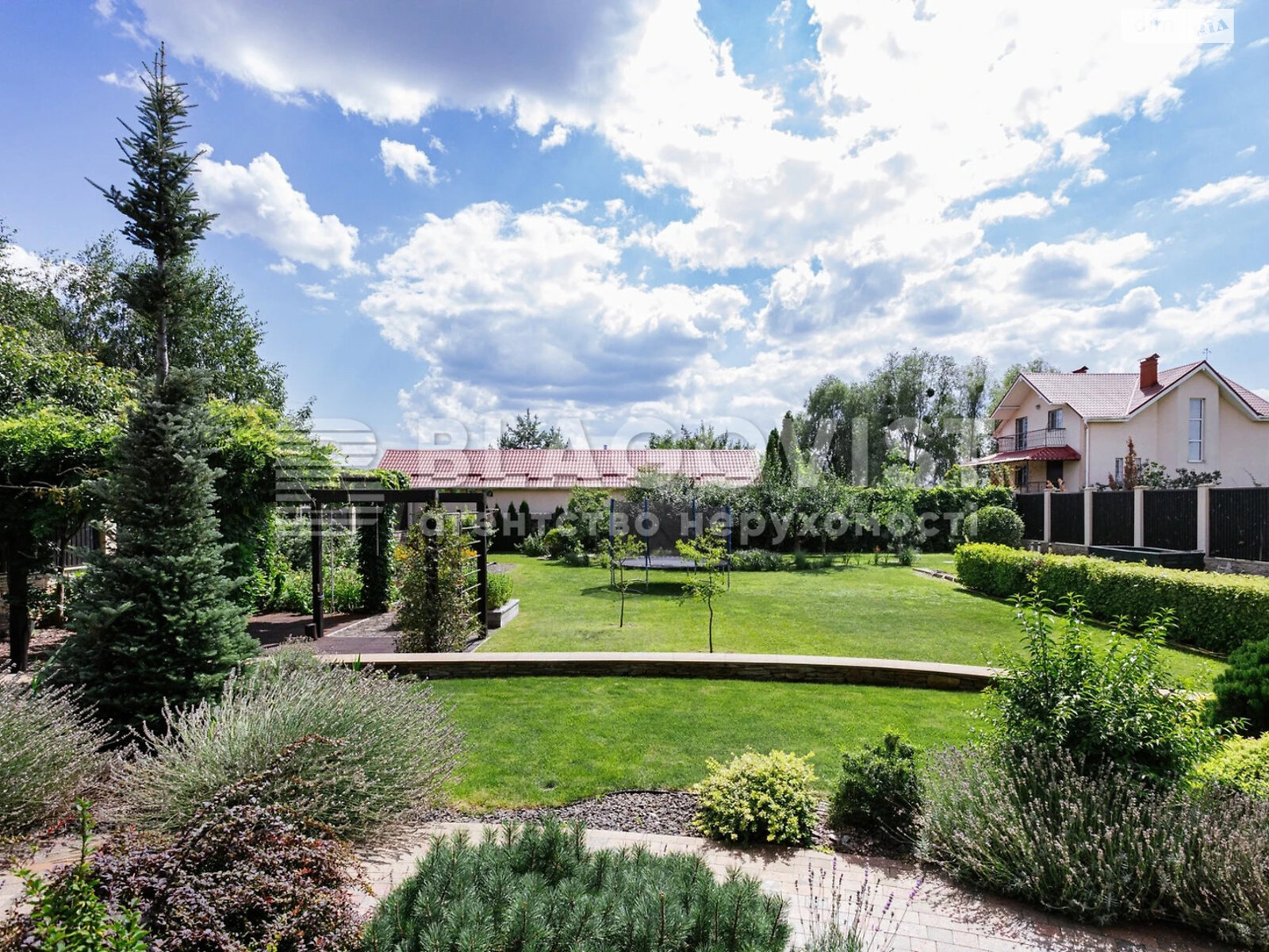 двоповерховий будинок з балконом, 315 кв. м, цегла. Продаж у Зазим’ї фото 1 двоповерховий будинок з балконом, 315 кв. м, цегла. Продаж у Зазим’ї фото 1