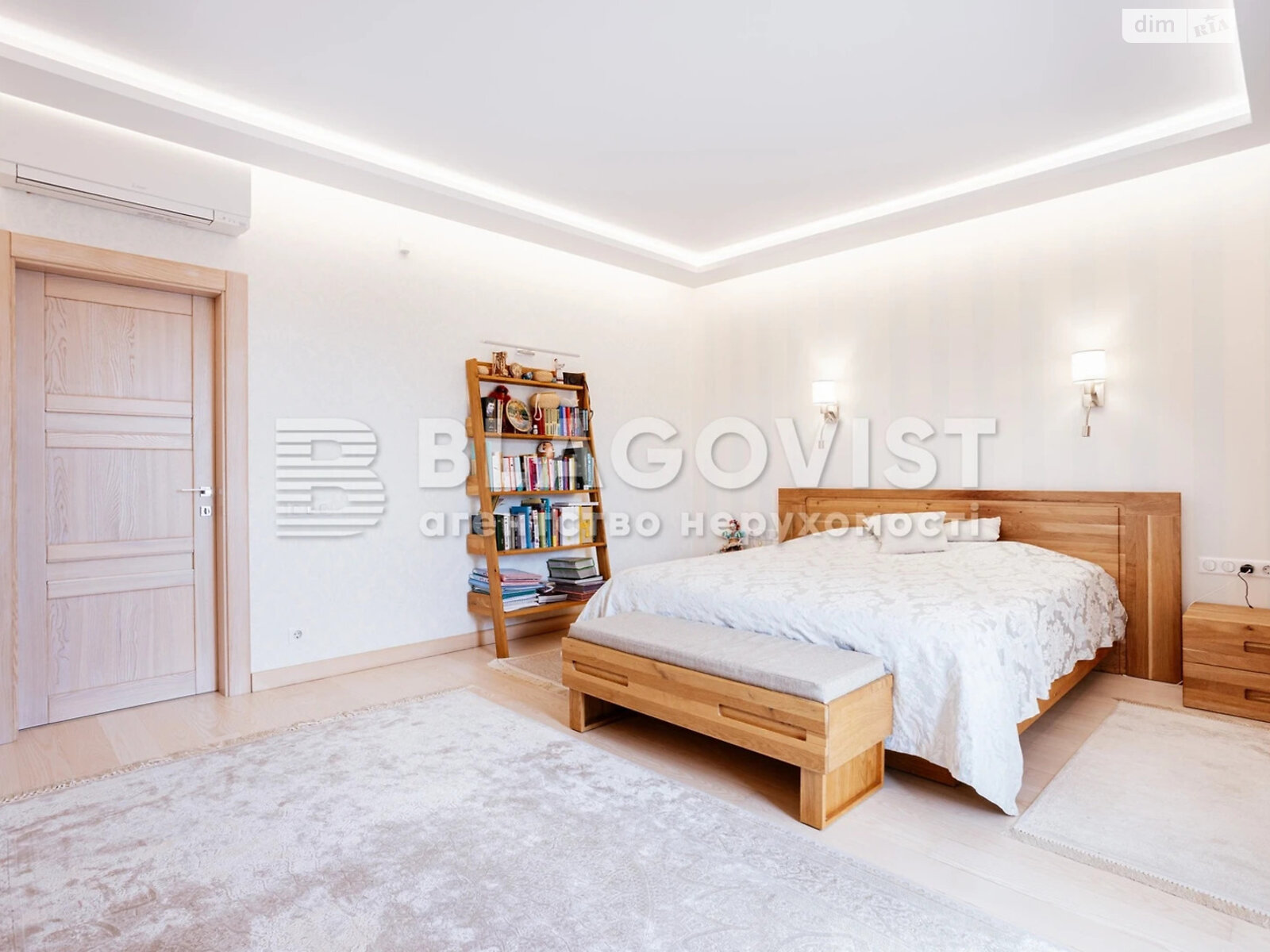 двоповерховий будинок з балконом, 315 кв. м, цегла. Продаж у Зазим’ї фото 1 двоповерховий будинок з балконом, 315 кв. м, цегла. Продаж у Зазим’ї фото 1