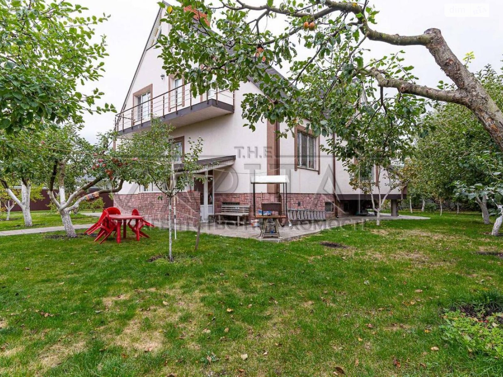 двухэтажный дом с гаражом, 354.2 кв. м, кирпич. Продажа в Зазимье фото 1 двухэтажный дом с гаражом, 354.2 кв. м, кирпич. Продажа в Зазимье фото 1