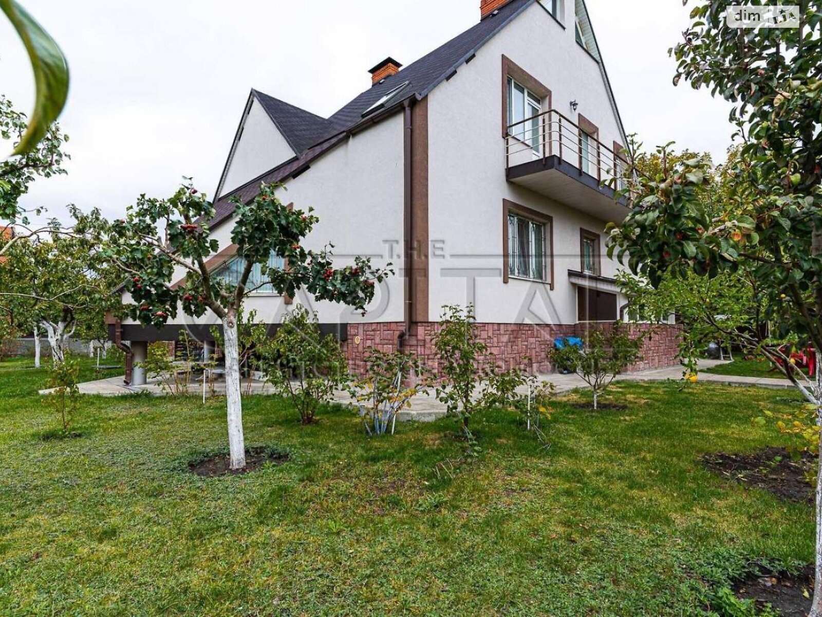двухэтажный дом с гаражом, 354.2 кв. м, кирпич. Продажа в Зазимье фото 1 двухэтажный дом с гаражом, 354.2 кв. м, кирпич. Продажа в Зазимье фото 1