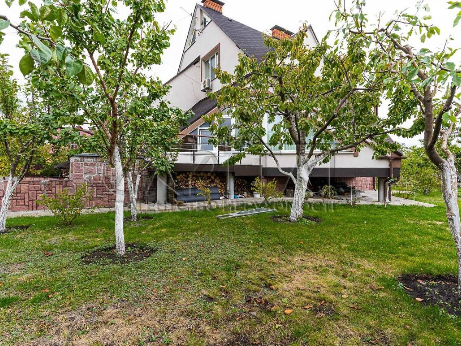 двухэтажный дом с гаражом, 354.2 кв. м, кирпич. Продажа в Зазимье фото 1 двухэтажный дом с гаражом, 354.2 кв. м, кирпич. Продажа в Зазимье фото 1