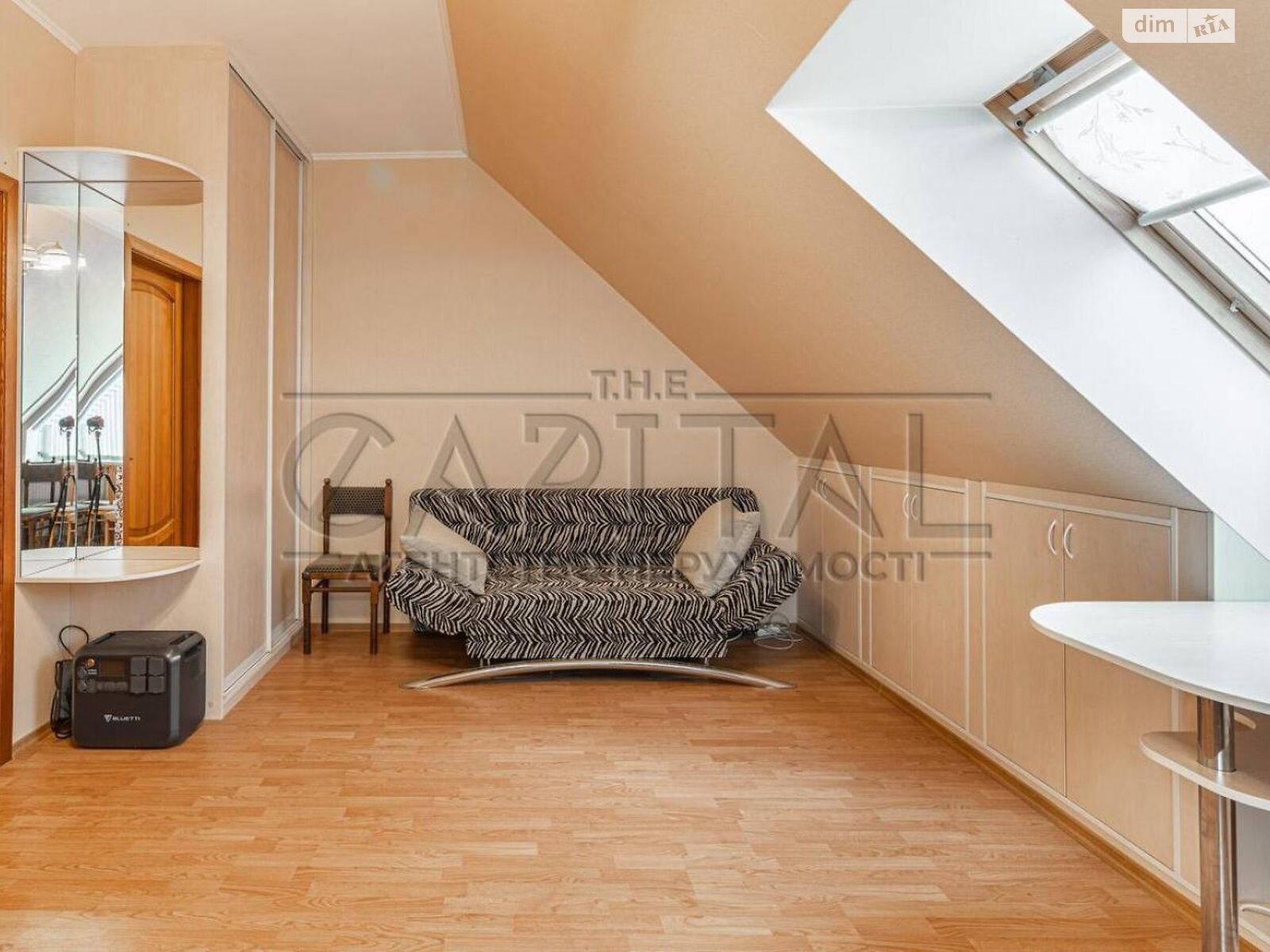 двухэтажный дом с гаражом, 354.2 кв. м, кирпич. Продажа в Зазимье фото 1 двухэтажный дом с гаражом, 354.2 кв. м, кирпич. Продажа в Зазимье фото 1