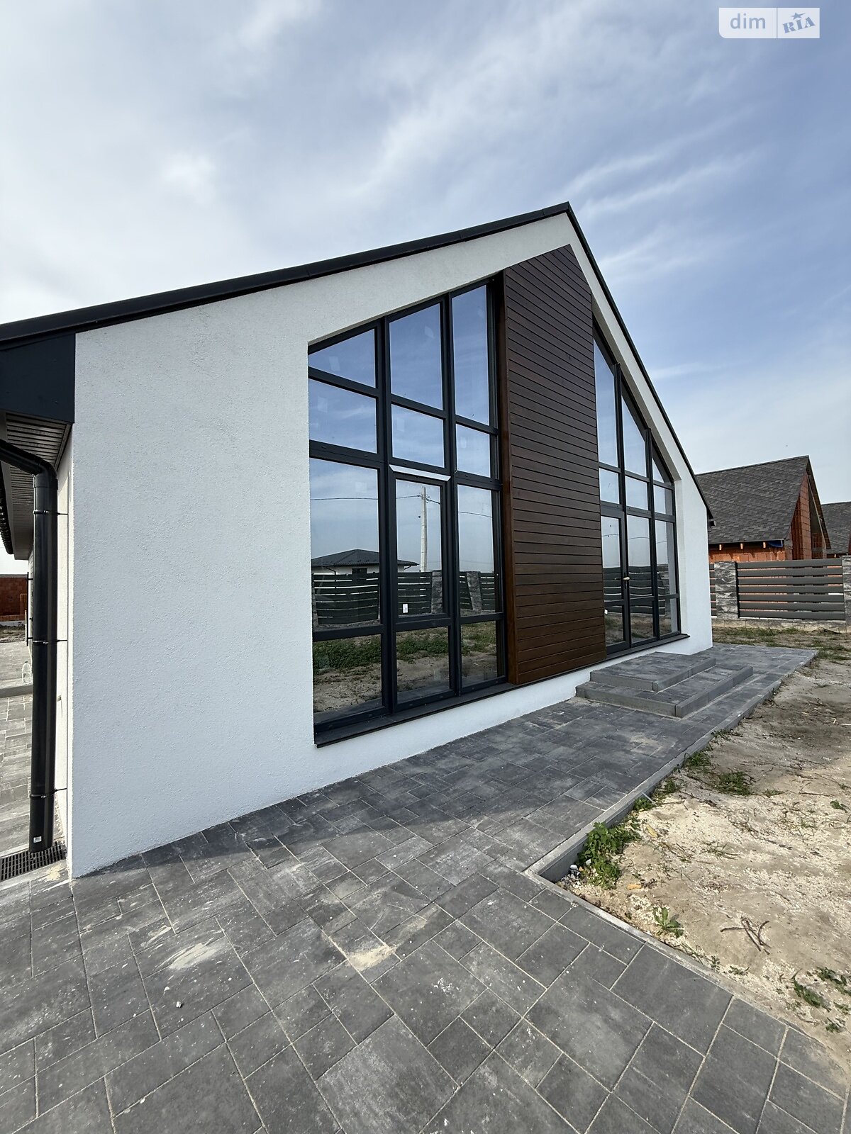 одноэтажный дом, 110 кв. м, керамический блок. Продажа в Зазимье фото 1