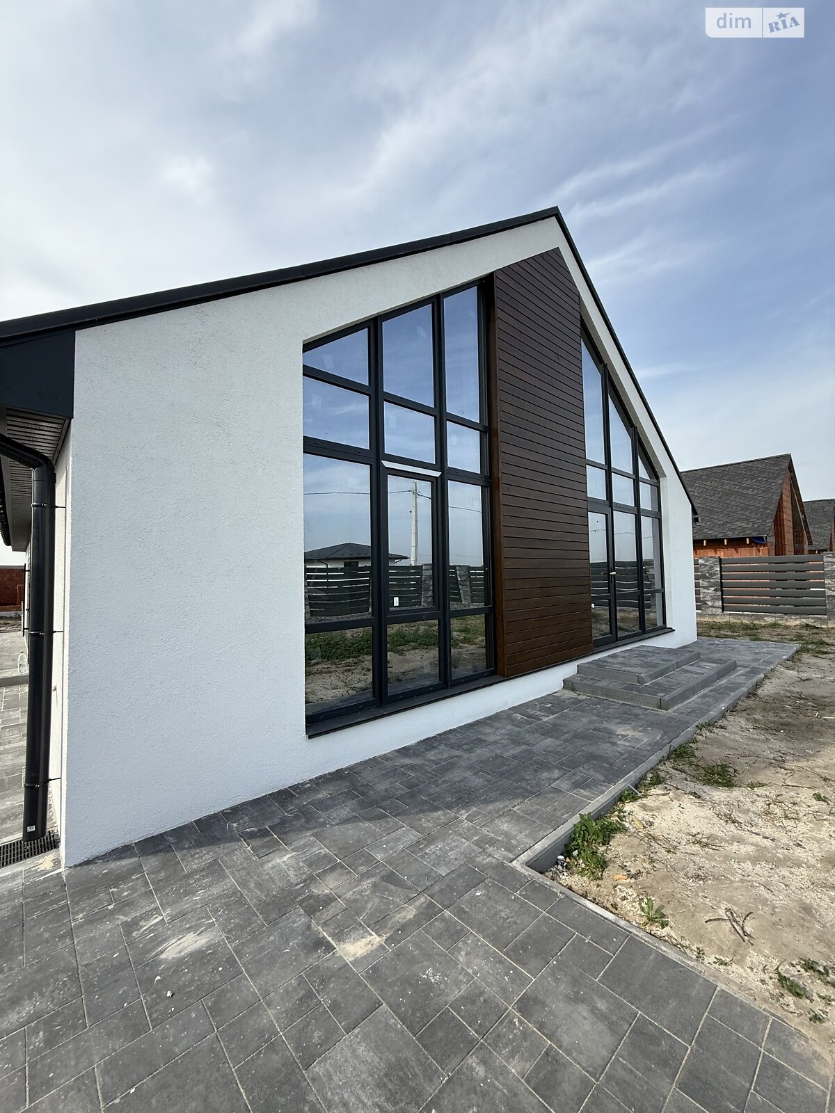 одноэтажный дом, 110 кв. м, керамический блок. Продажа в Зазимье фото 1