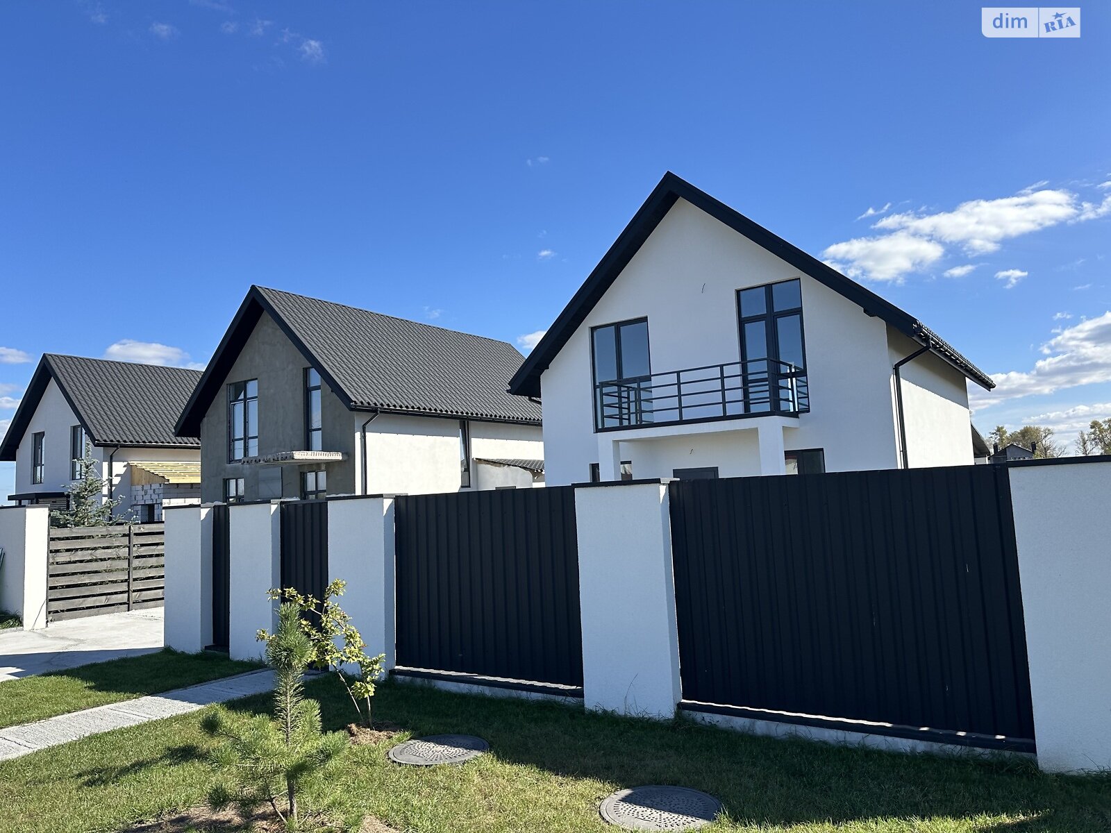 двухэтажный дом с балконом, 137 кв. м, газобетон. Продажа в Зазимье фото 1 двухэтажный дом с балконом, 137 кв. м, газобетон. Продажа в Зазимье фото 1