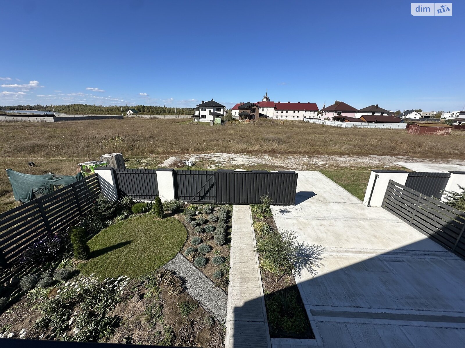 двухэтажный дом с балконом, 137 кв. м, газобетон. Продажа в Зазимье фото 1 двухэтажный дом с балконом, 137 кв. м, газобетон. Продажа в Зазимье фото 1