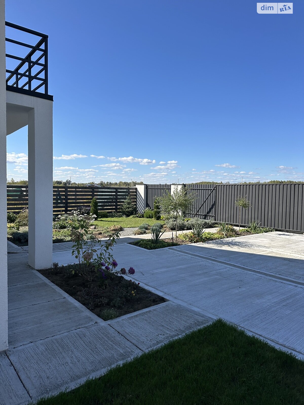 двухэтажный дом с балконом, 137 кв. м, газобетон. Продажа в Зазимье фото 1 двухэтажный дом с балконом, 137 кв. м, газобетон. Продажа в Зазимье фото 1