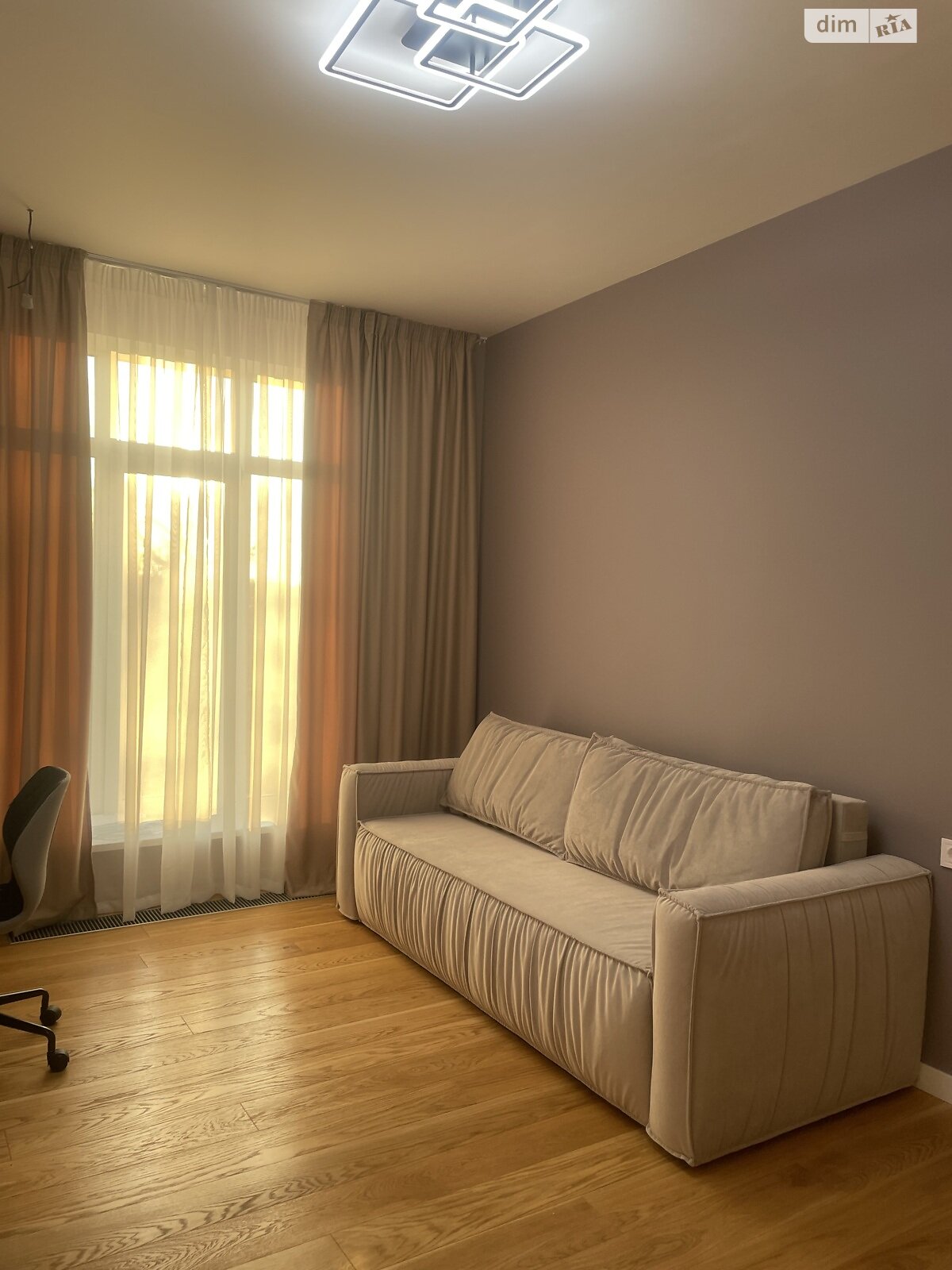 одноэтажный дом с ремонтом, 161 кв. м, кирпич. Продажа в Зазимье фото 1