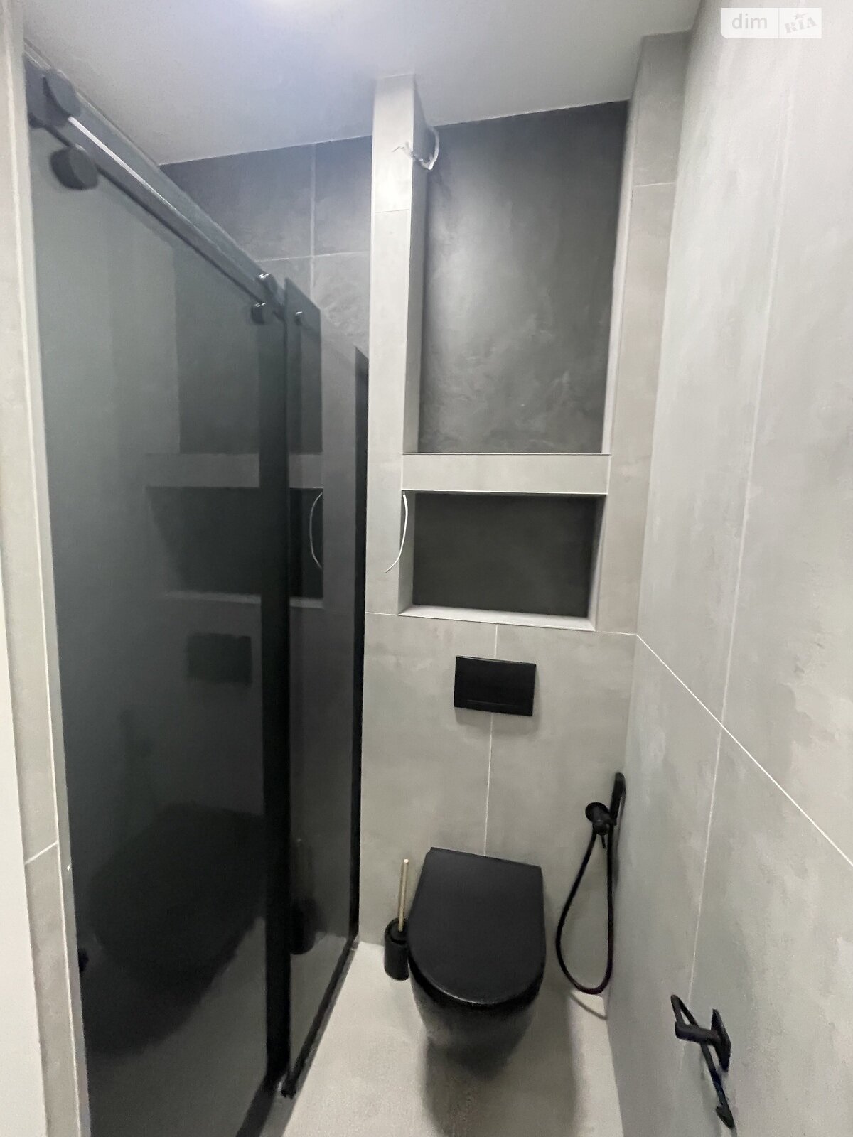 одноэтажный дом с ремонтом, 161 кв. м, кирпич. Продажа в Зазимье фото 1