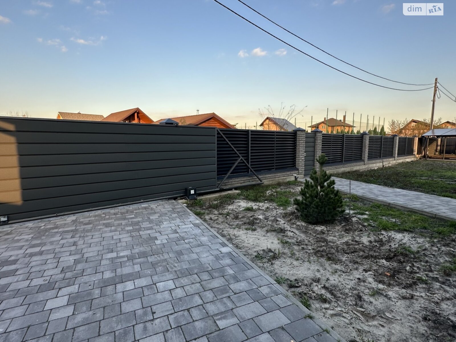 одноповерховий будинок з гаражем, 161 кв. м, кирпич. Продаж у Зазим’ї фото 1