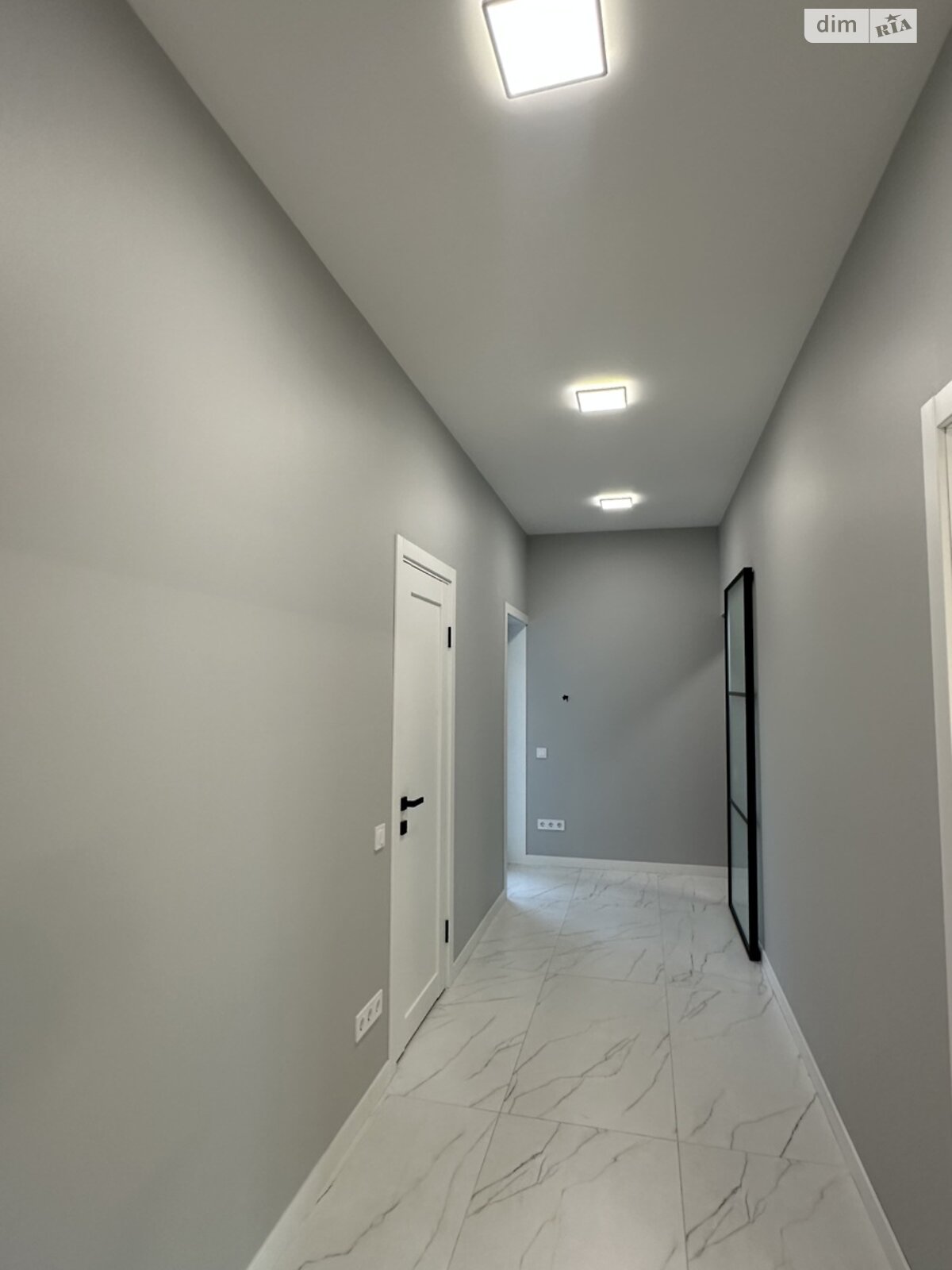 одноповерховий будинок з гаражем, 161 кв. м, кирпич. Продаж у Зазим’ї фото 1