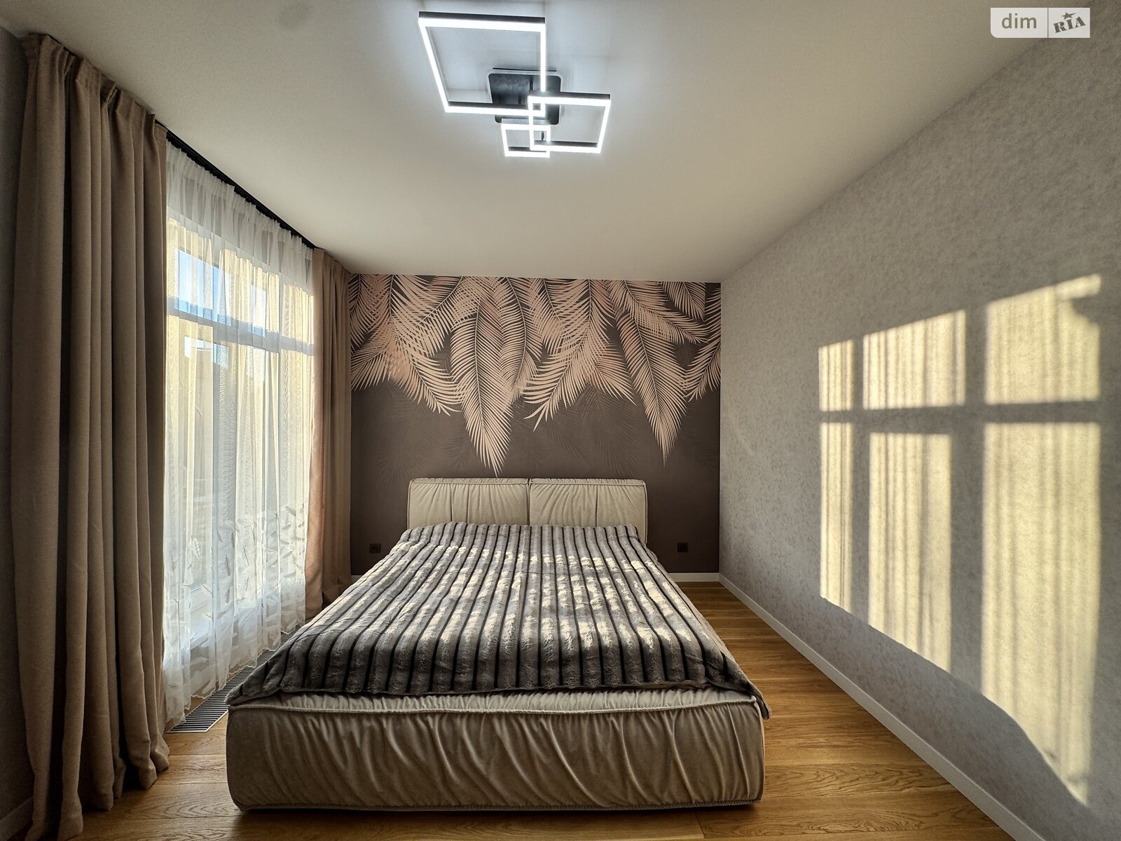 одноэтажный дом с гаражом, 161 кв. м, кирпич. Продажа в Зазимье фото 1