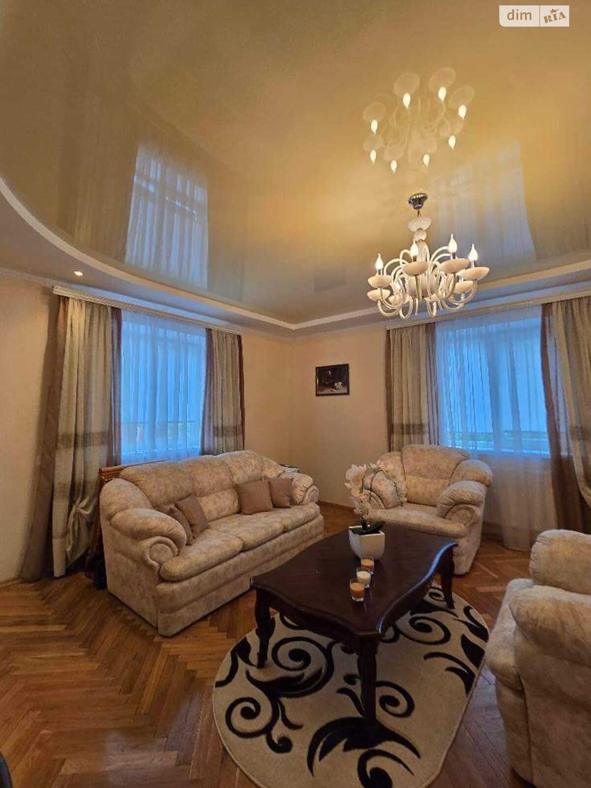 двухэтажный дом с отоплением, 150 кв. м, кирпич. Продажа в Збараже фото 1