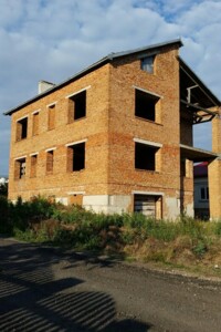 двухэтажный дом, 320 кв. м, кирпич. Продажа в Зборове район Зборов фото 2