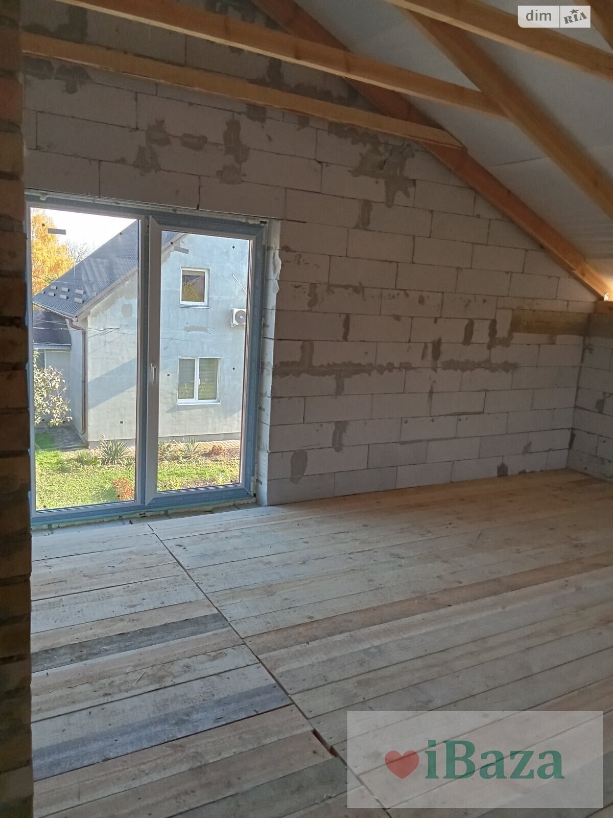 двухэтажный дом с отоплением, 106.5 кв. м, газобетон. Продажа в Здолбунове район 6-тая школа фото 1 двухэтажный дом с отоплением, 106.5 кв. м, газобетон. Продажа в Здолбунове район 6-тая школа фото 1