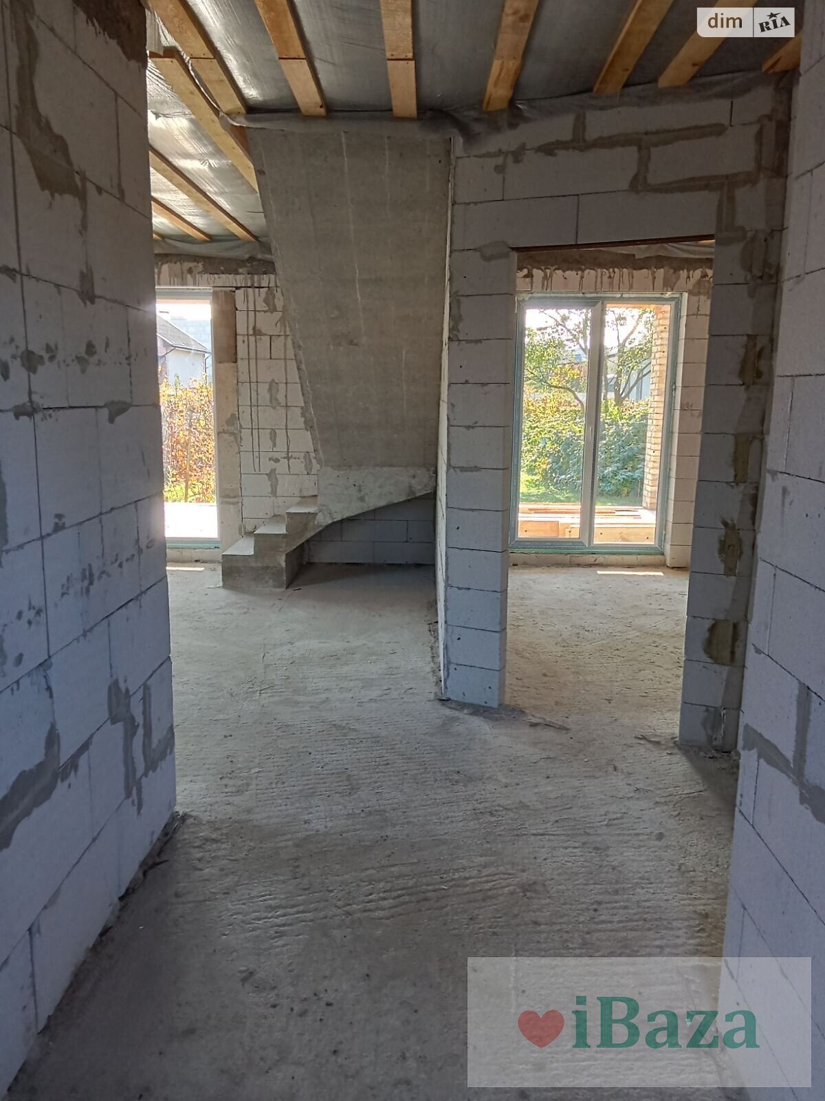 двухэтажный дом с отоплением, 106.5 кв. м, газобетон. Продажа в Здолбунове район 6-тая школа фото 1 двухэтажный дом с отоплением, 106.5 кв. м, газобетон. Продажа в Здолбунове район 6-тая школа фото 1