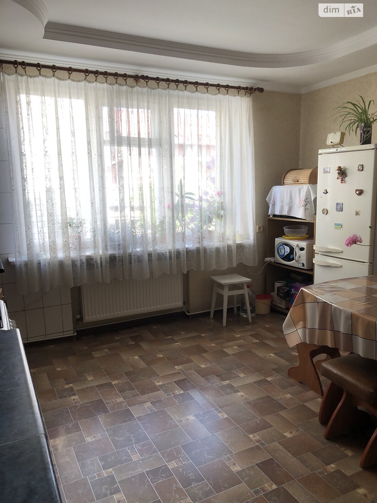 двоповерховий будинок з гаражем, 230 кв. м, цегла. Продаж у Здолбунові фото 1 двоповерховий будинок з гаражем, 230 кв. м, цегла. Продаж у Здолбунові фото 1