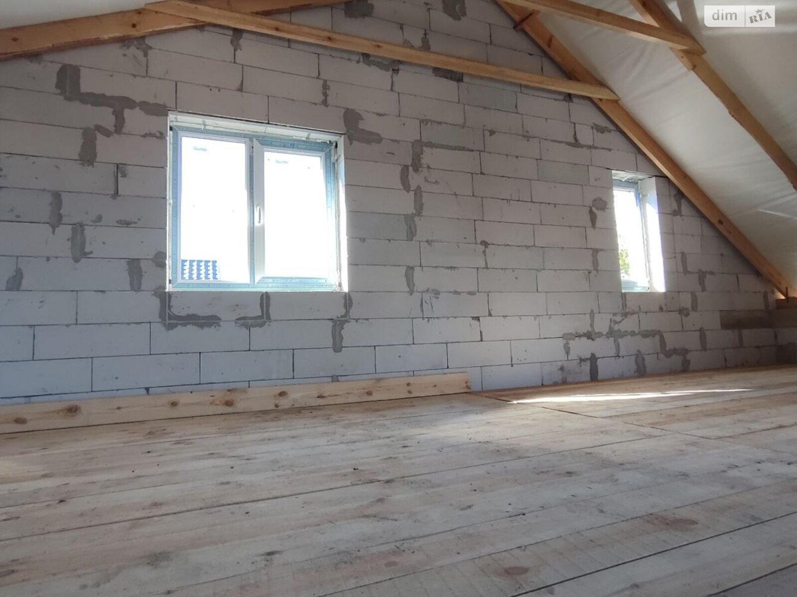 двухэтажный дом, 107 кв. м, пеноблок. Продажа в Здолбунове фото 1 двухэтажный дом, 107 кв. м, пеноблок. Продажа в Здолбунове фото 1