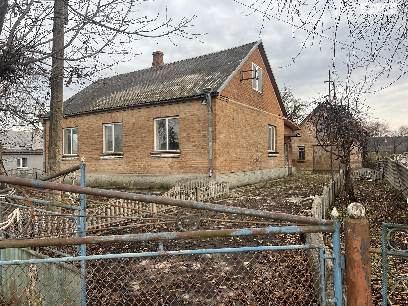 одноэтажный дом, 119 кв. м, кирпич. Продажа в Здолбунове фото 1