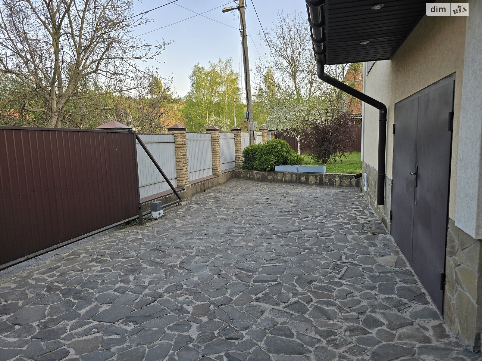 двоповерховий будинок з гаражем, 180 кв. м, цегла. Продаж у Здорівці фото 1 двоповерховий будинок з гаражем, 180 кв. м, цегла. Продаж у Здорівці фото 1