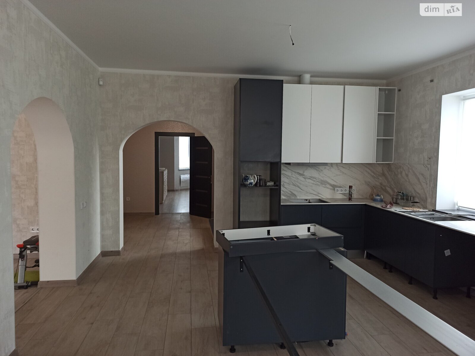 двухэтажный дом беседка, 404.1 кв. м, кирпич. Продажа в Здвижовке фото 1 двухэтажный дом беседка, 404.1 кв. м, кирпич. Продажа в Здвижовке фото 1