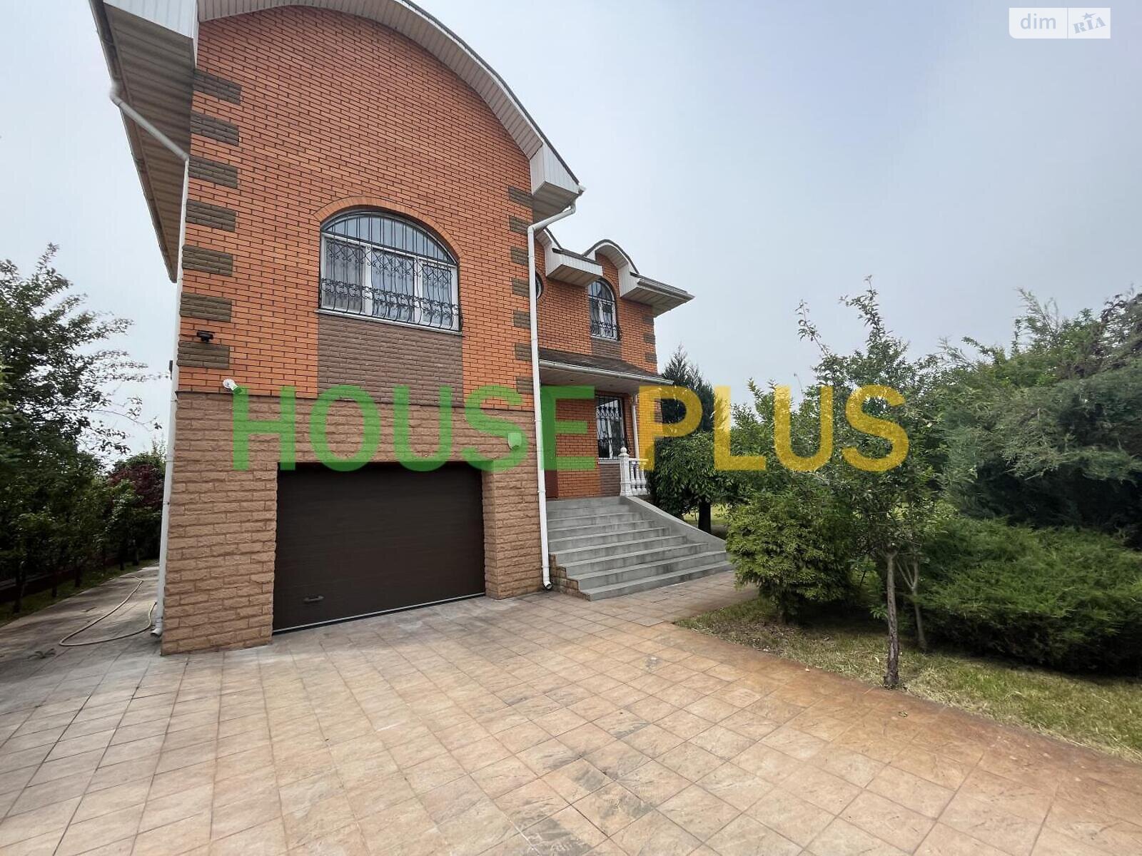 двухэтажный дом, 341.1 кв. м, кирпич. Продажа в Зеленом Боре фото 1 двухэтажный дом, 341.1 кв. м, кирпич. Продажа в Зеленом Боре фото 1