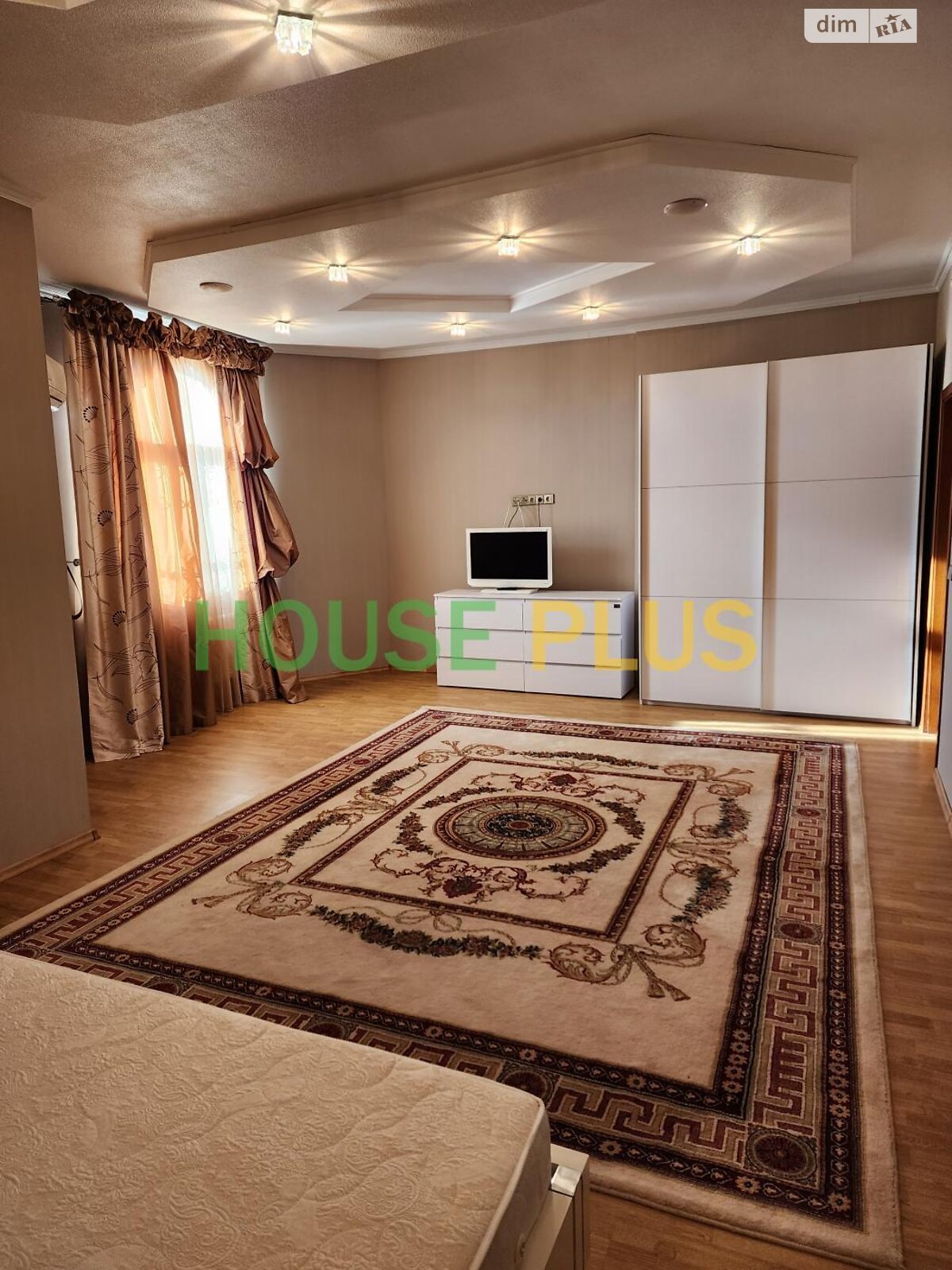 двухэтажный дом, 341.1 кв. м, кирпич. Продажа в Зеленом Боре фото 1 двухэтажный дом, 341.1 кв. м, кирпич. Продажа в Зеленом Боре фото 1