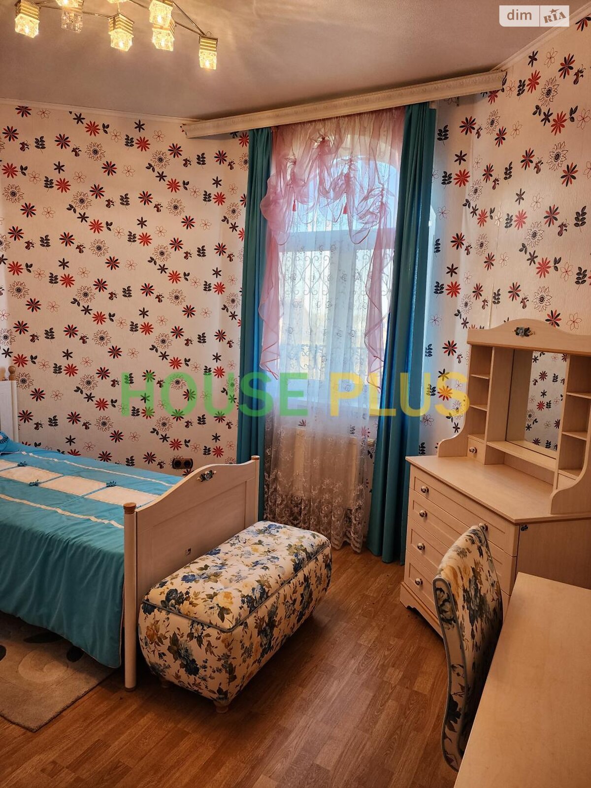 двухэтажный дом, 341.1 кв. м, кирпич. Продажа в Зеленом Боре фото 1 двухэтажный дом, 341.1 кв. м, кирпич. Продажа в Зеленом Боре фото 1