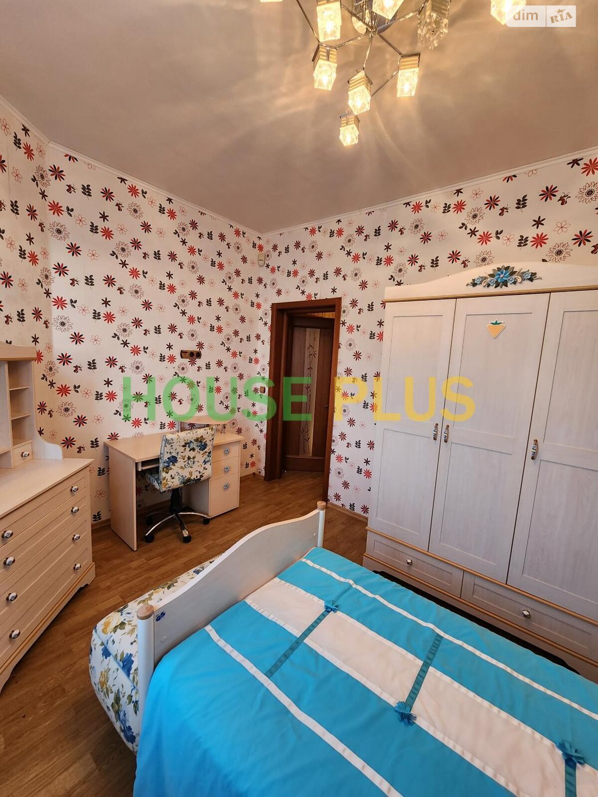 двухэтажный дом, 341.1 кв. м, кирпич. Продажа в Зеленом Боре фото 1 двухэтажный дом, 341.1 кв. м, кирпич. Продажа в Зеленом Боре фото 1