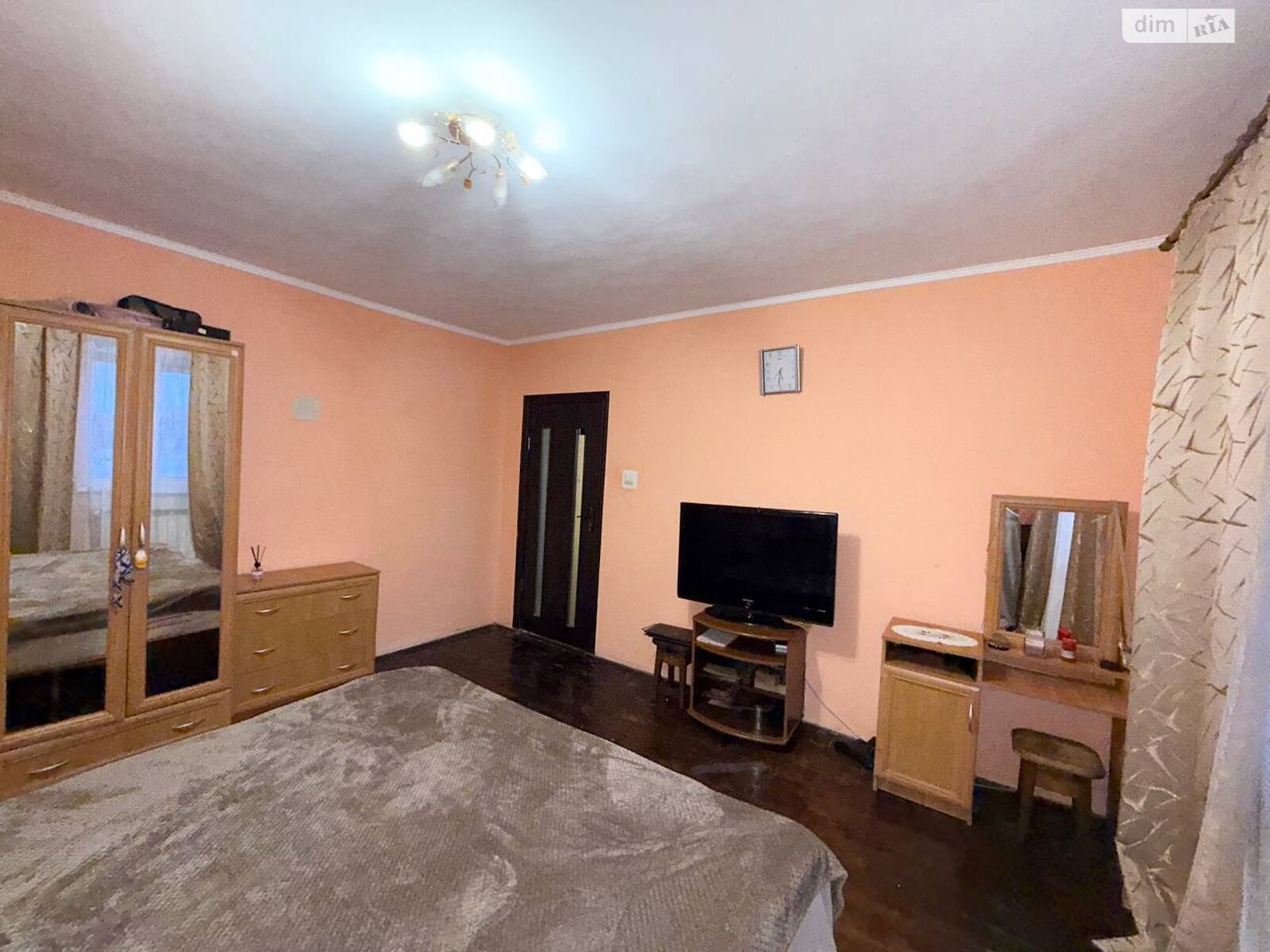 одноэтажный дом с верандой, 143 кв. м, кирпич. Продажа в Зеливе фото 1